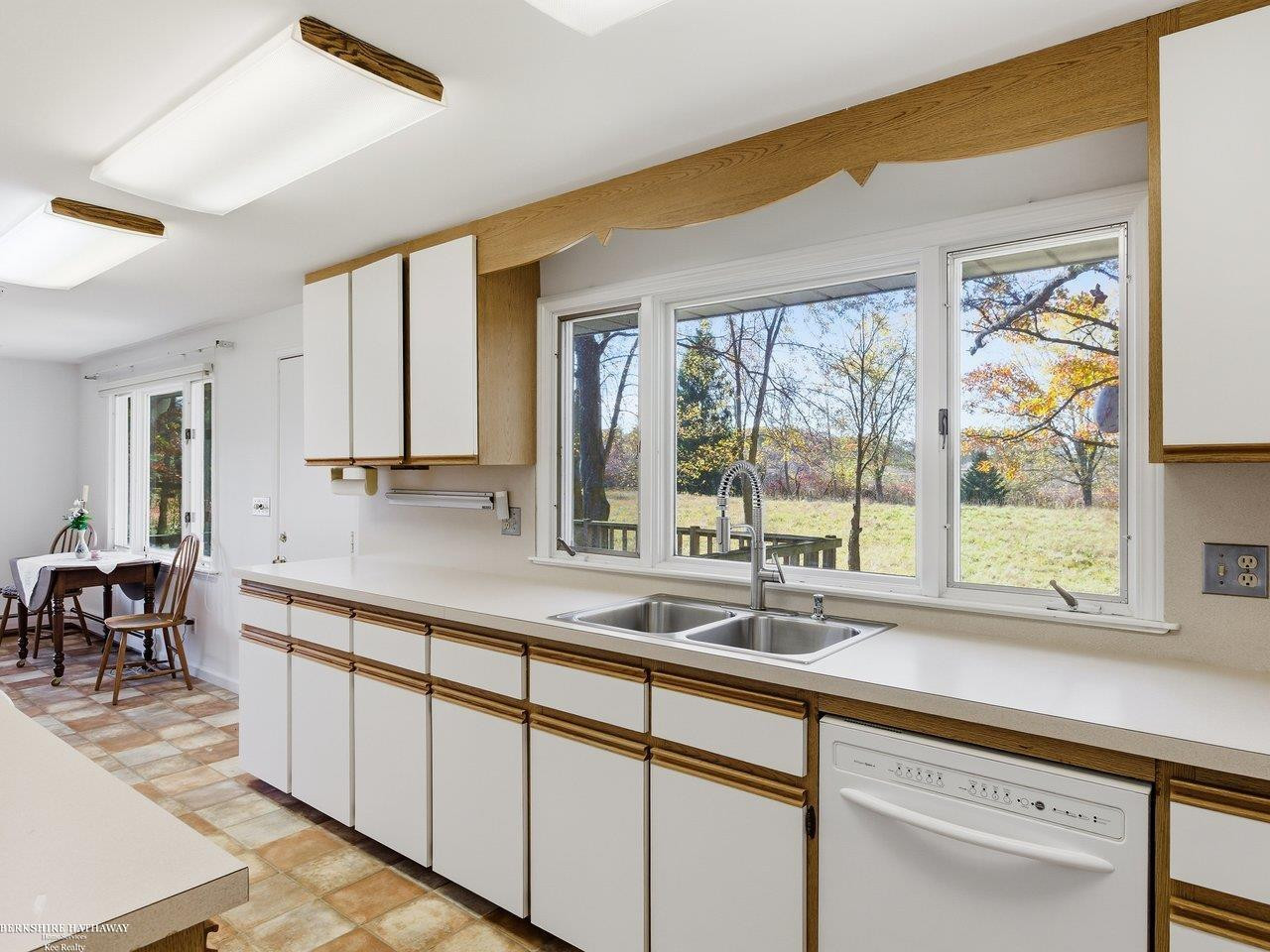5541 Vincent Road, MI 48049 — Photo 13