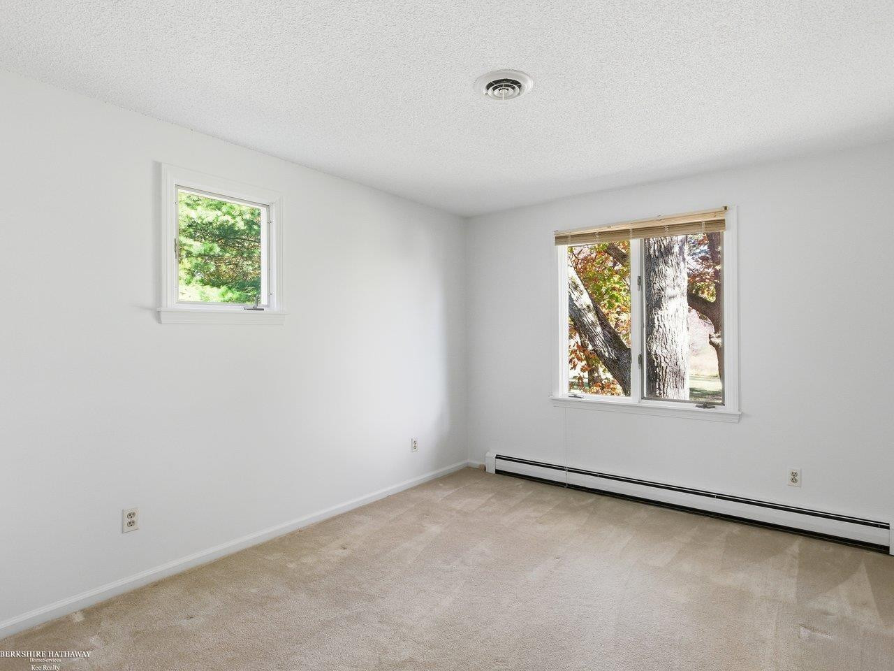 5541 Vincent Road, MI 48049 — Photo 16