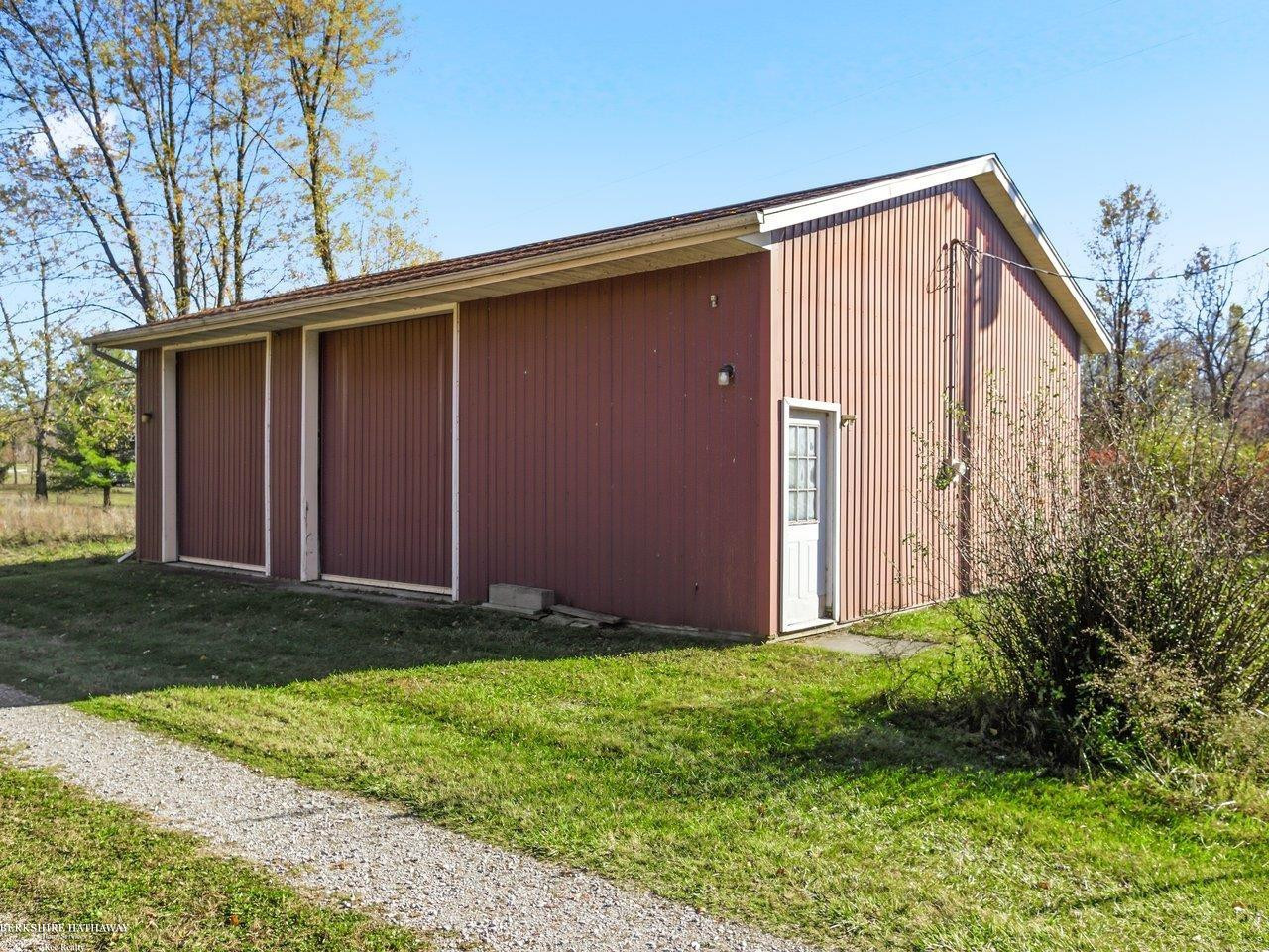 5541 Vincent Road, MI 48049 — Photo 37