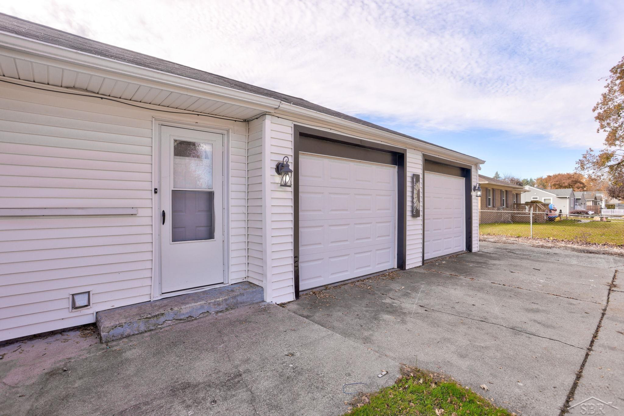 3385 Church Street, Saginaw, MI 48604 — Photo 27