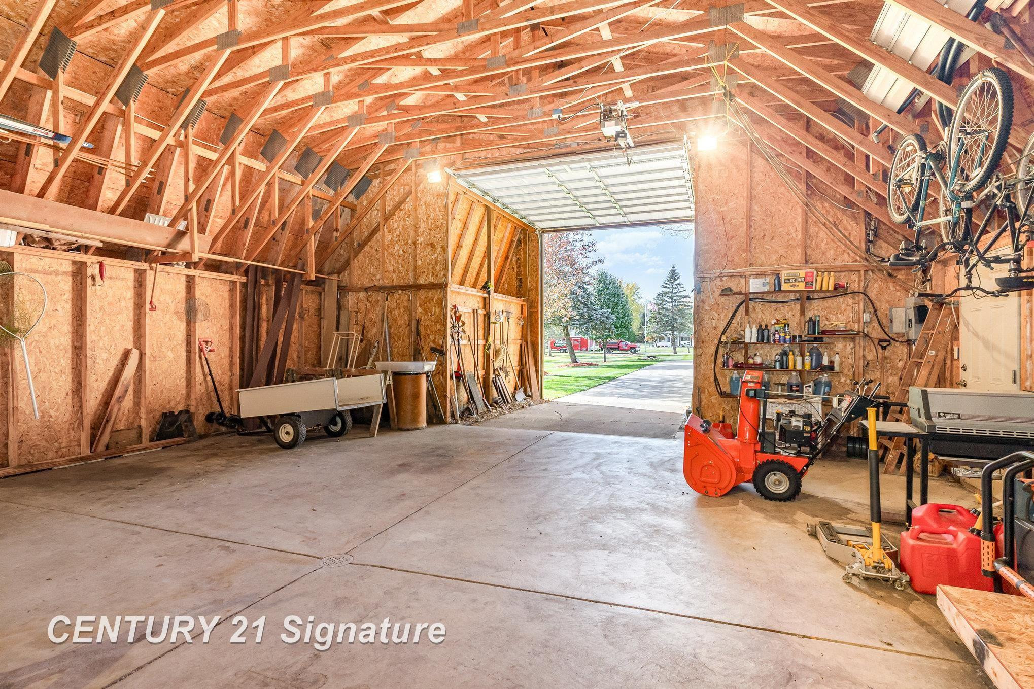 8440 N Gleaner Road, Freeland, MI 48623 — Photo 44