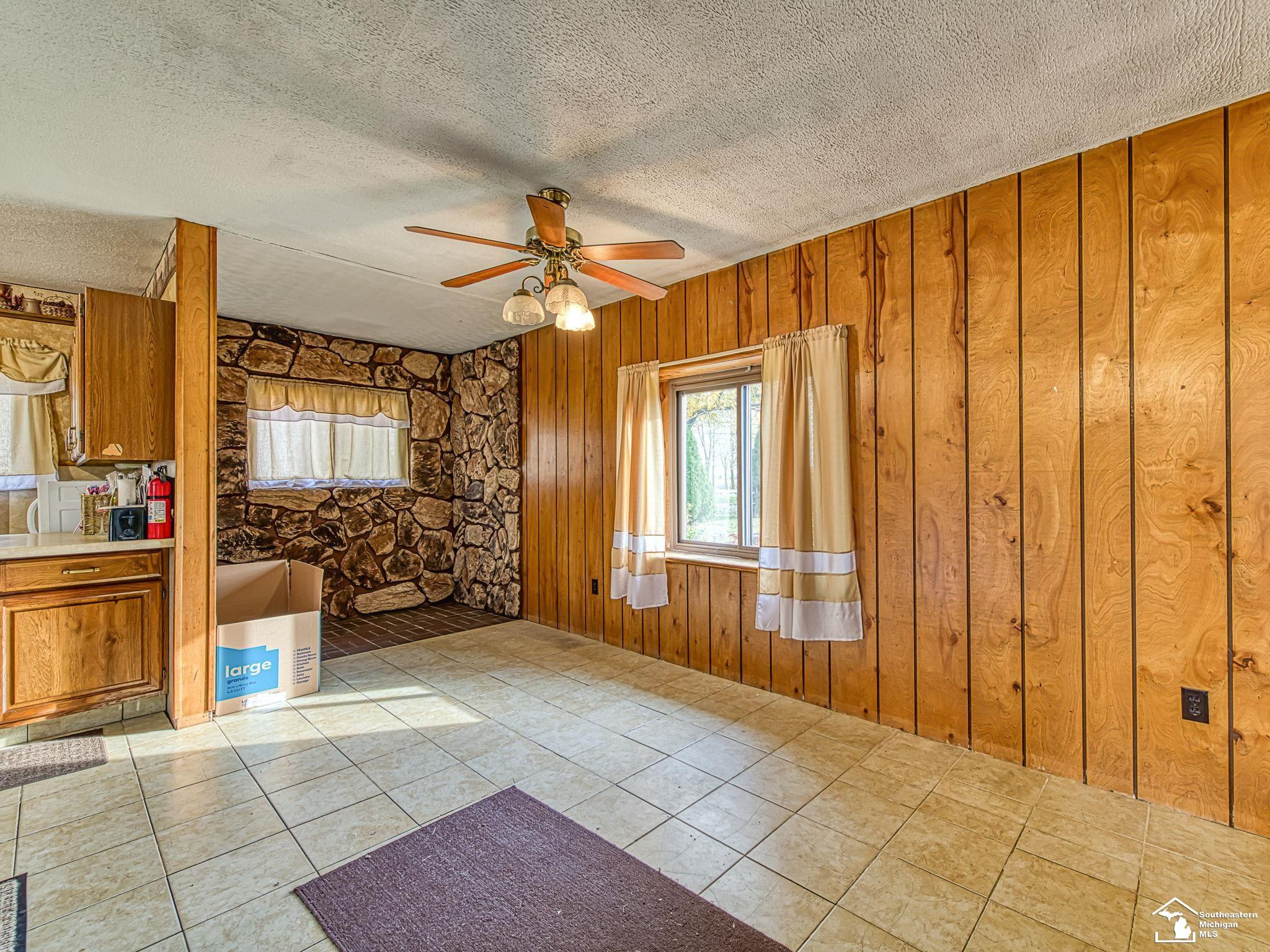 8655 Ida Maybee Road, Monroe, MI 48162 — Photo 17