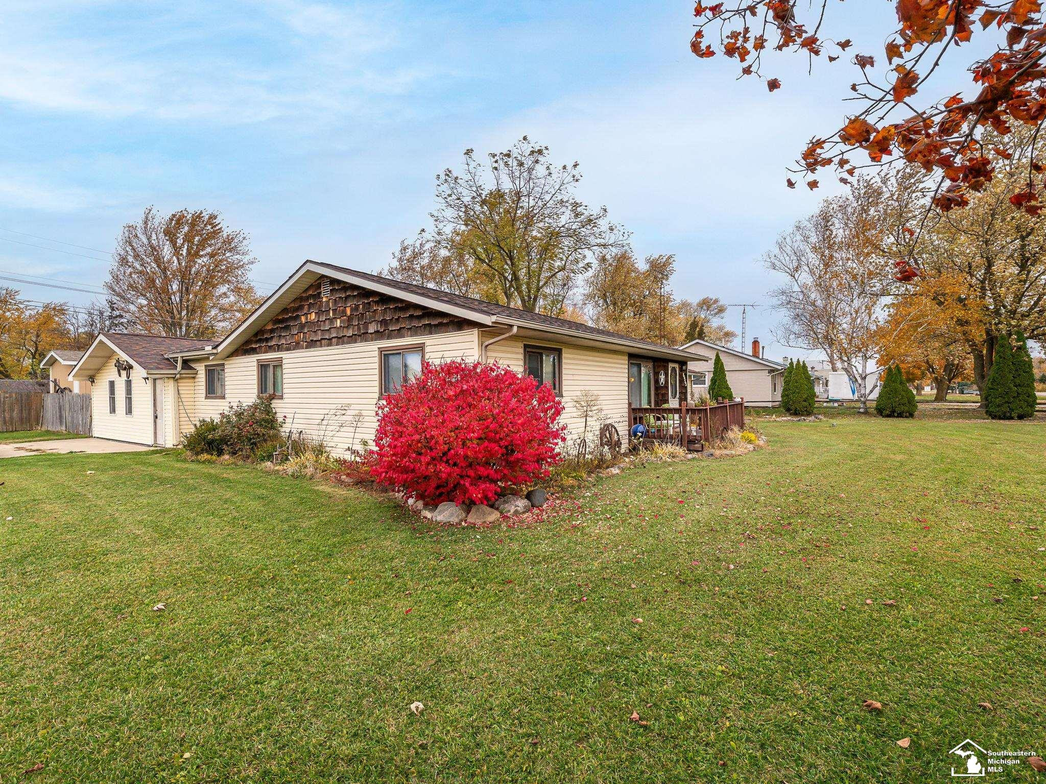 8655 Ida Maybee Road, Monroe, MI 48162 — Photo 27