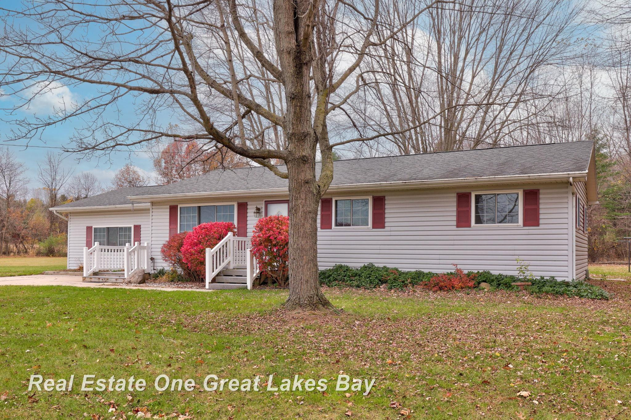 10210 S Brennan Road, Brant, MI 48614 — Photo 5