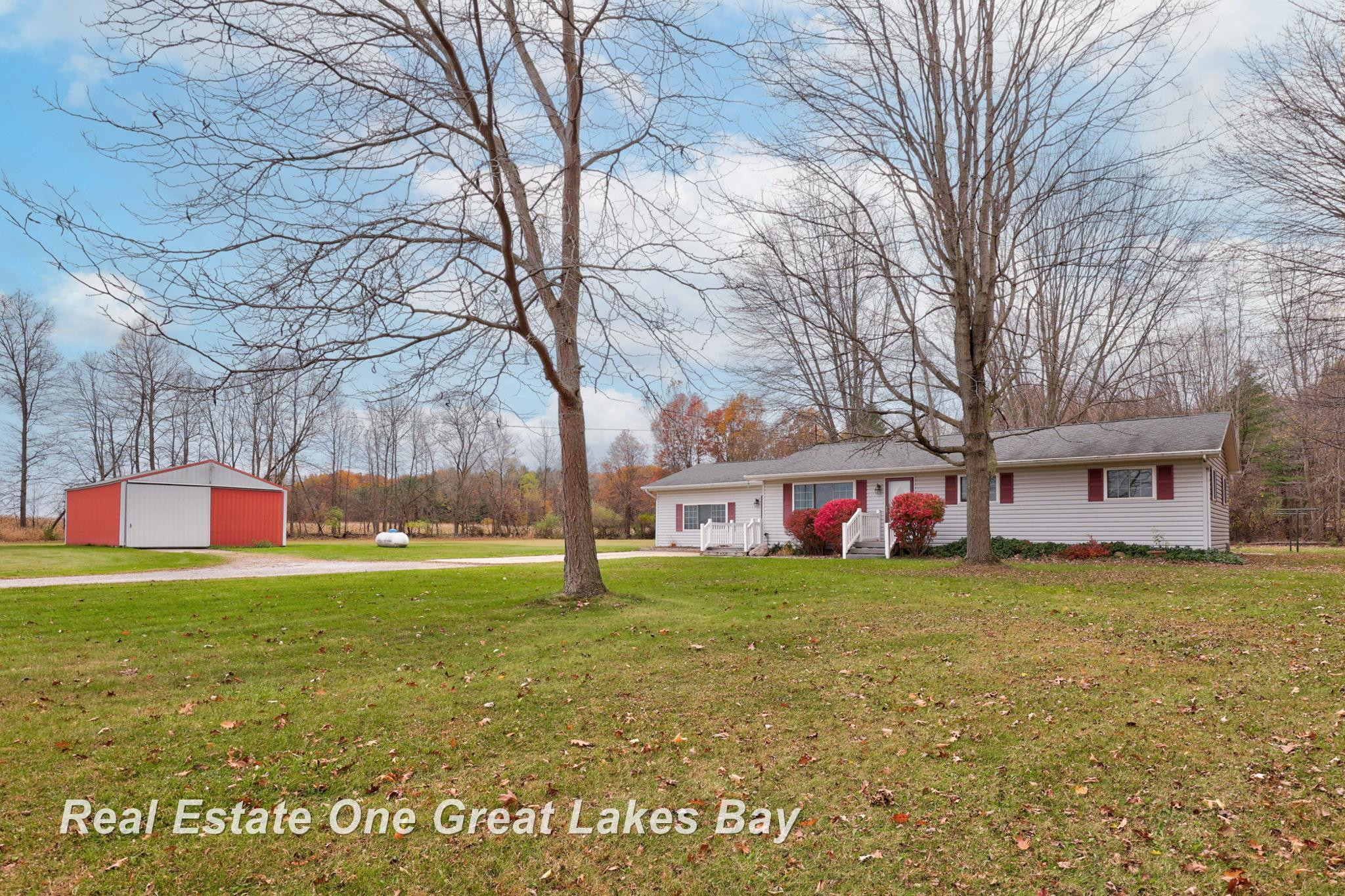 10210 S Brennan Road, Brant, MI 48614 — Photo 6