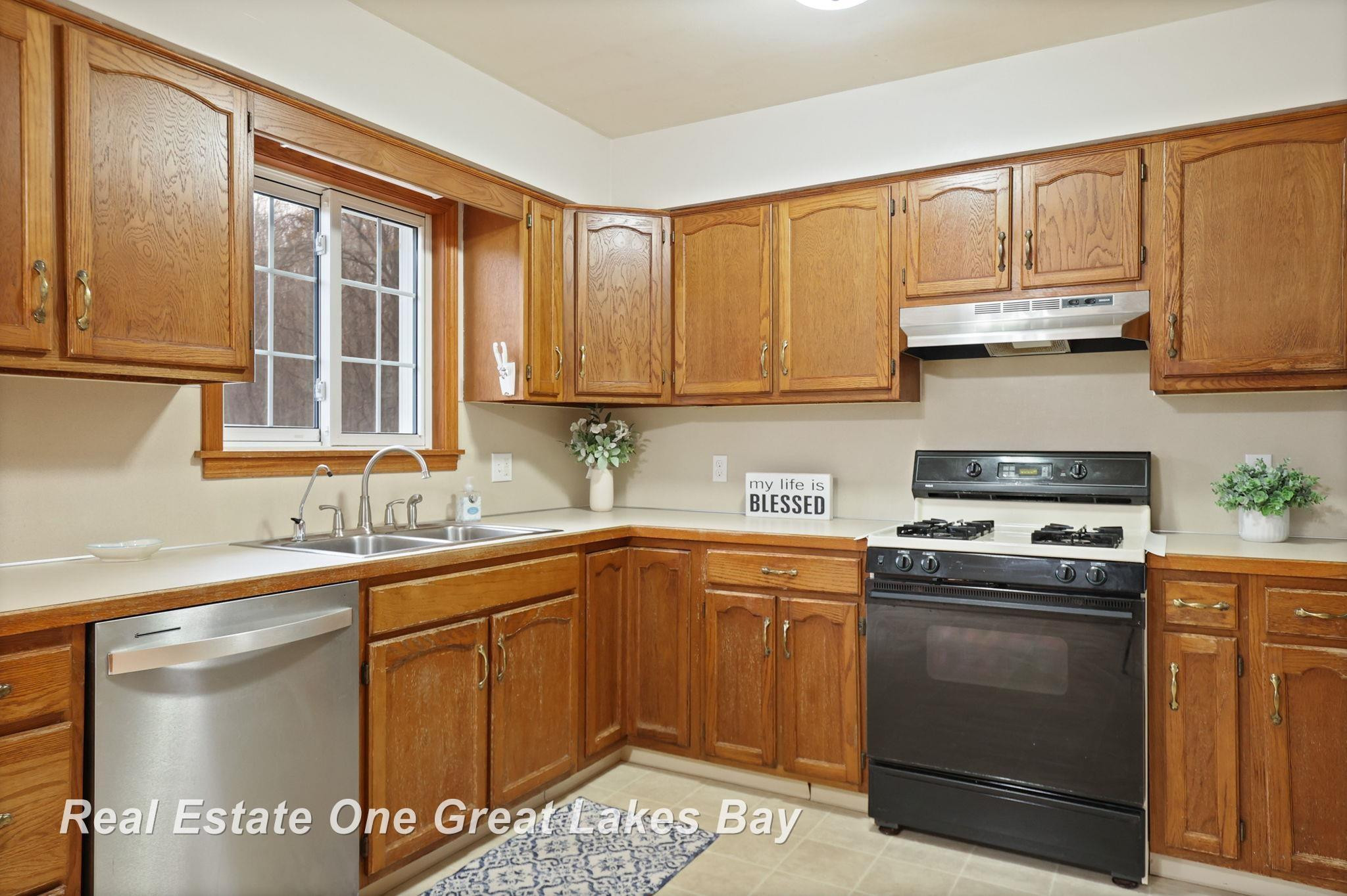 10210 S Brennan Road, Brant, MI 48614 — Photo 21