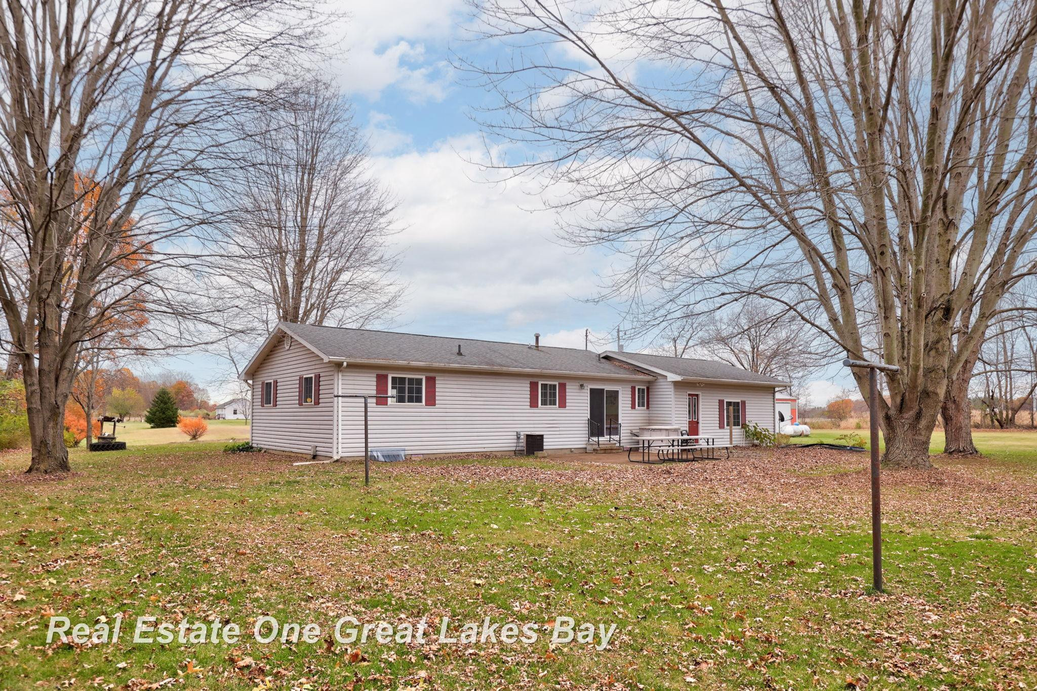 10210 S Brennan Road, Brant, MI 48614 — Photo 40