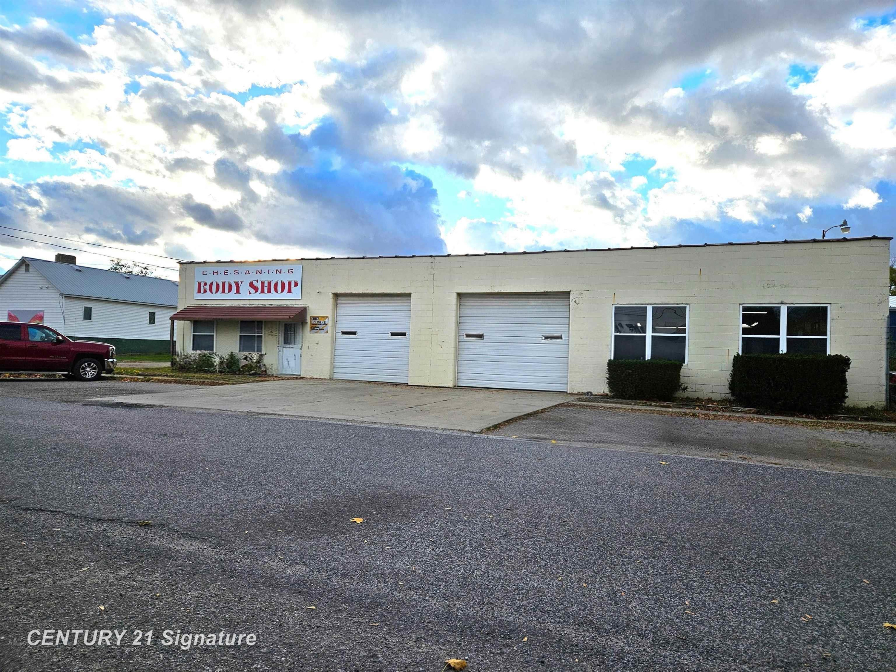 205 N Wood Street, Chesaning, MI 48616