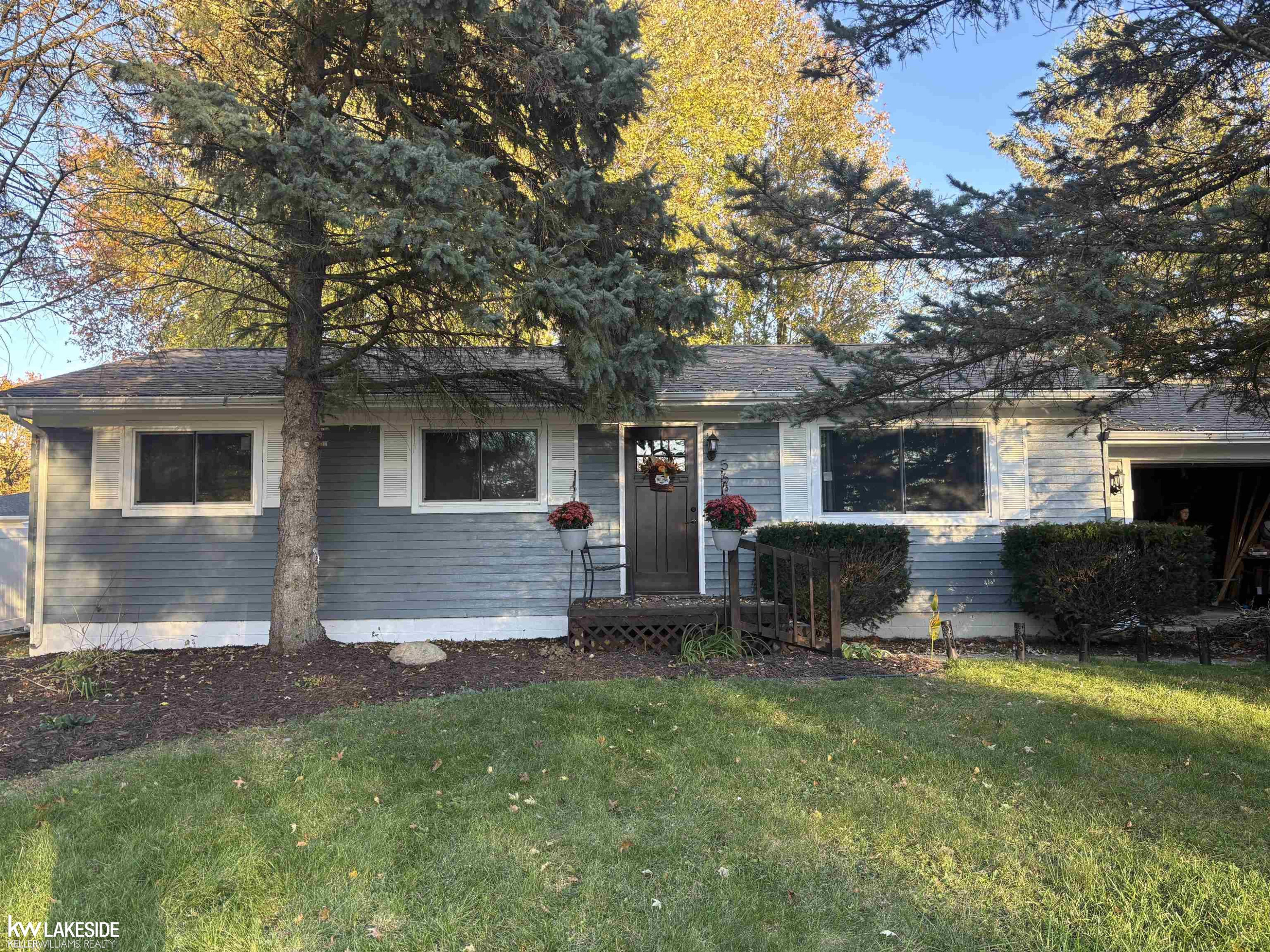 563 Metcalf Drive, Imlay City, MI 48444 — front exterior