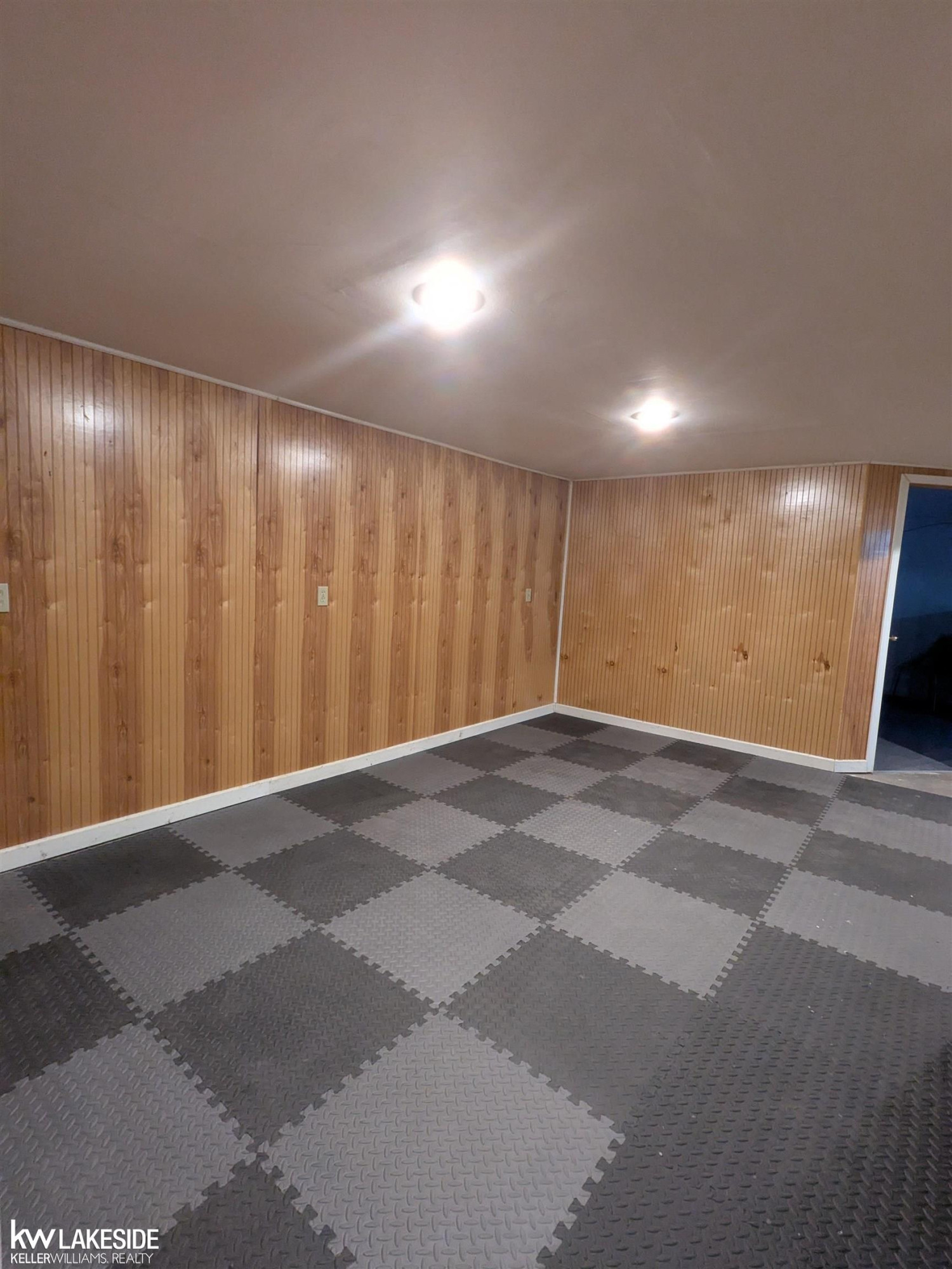 563 Metcalf Drive, Imlay City, MI 48444 — Photo 20