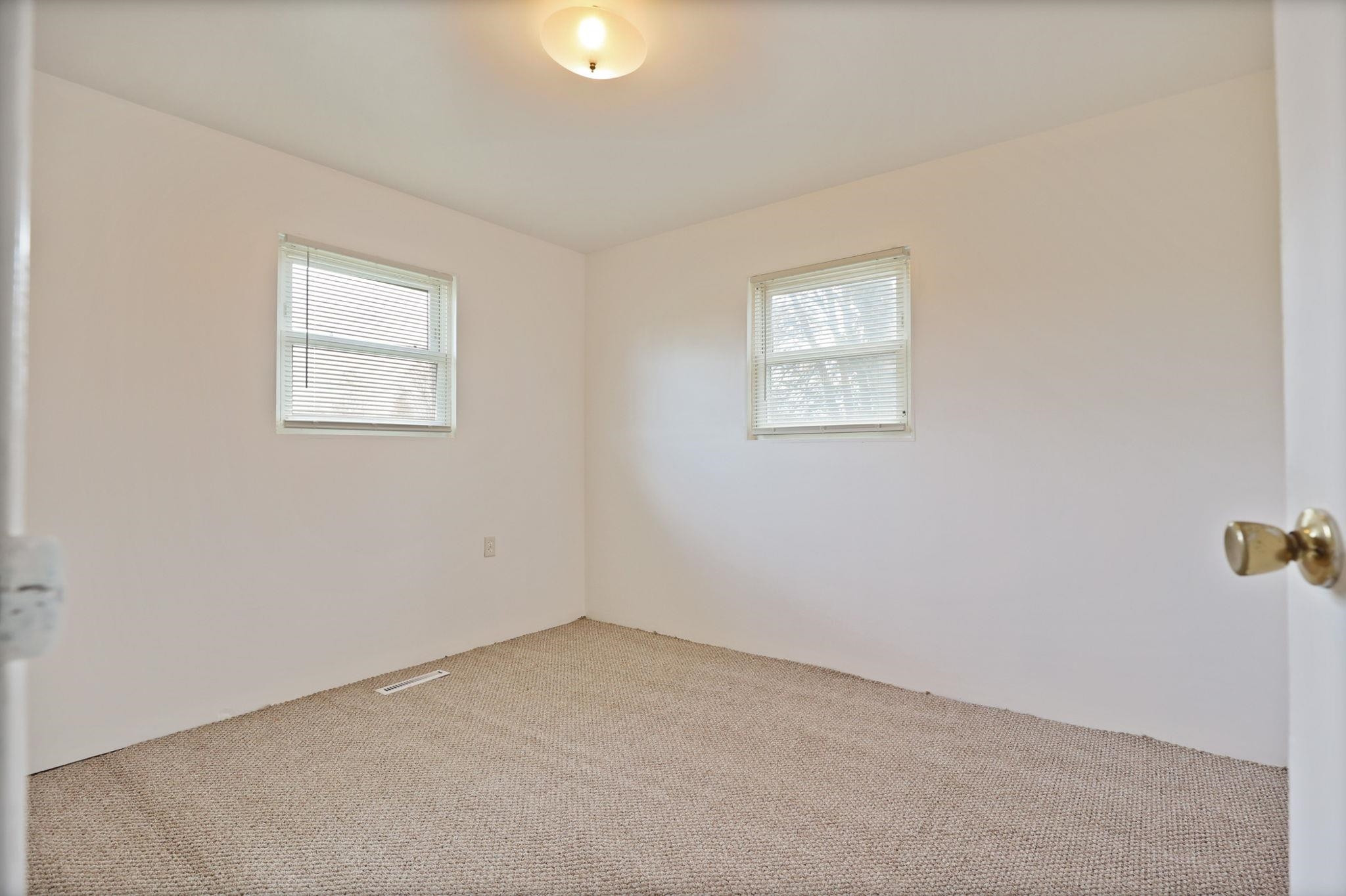 5675 Oak Road, Vassar, MI 48768 — Photo 22