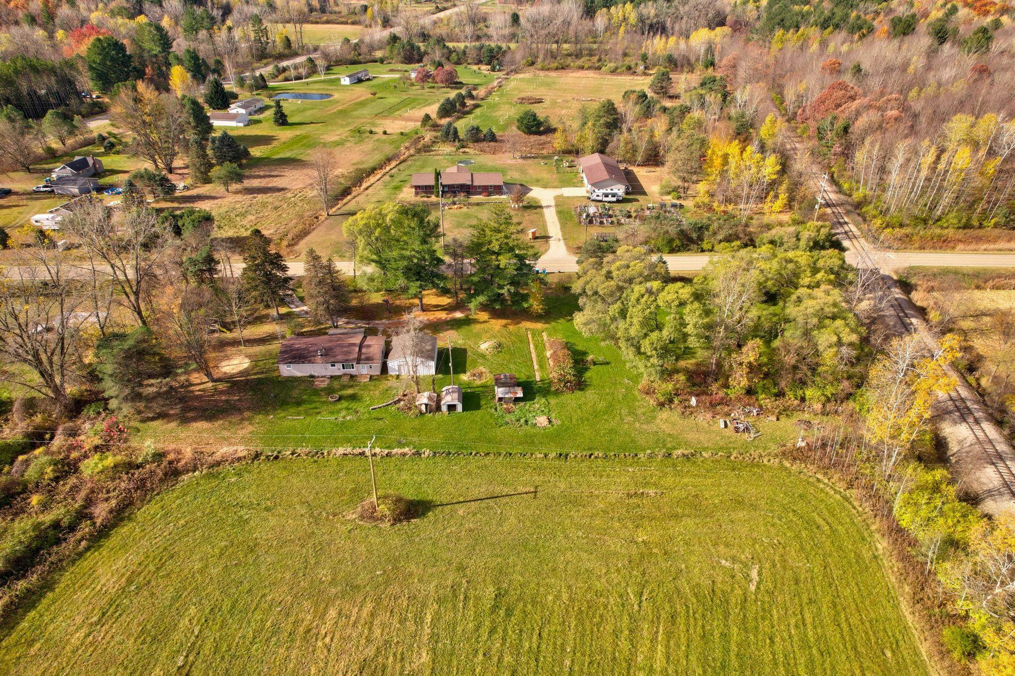 5675 Oak Road, Vassar, MI 48768 — Photo 48