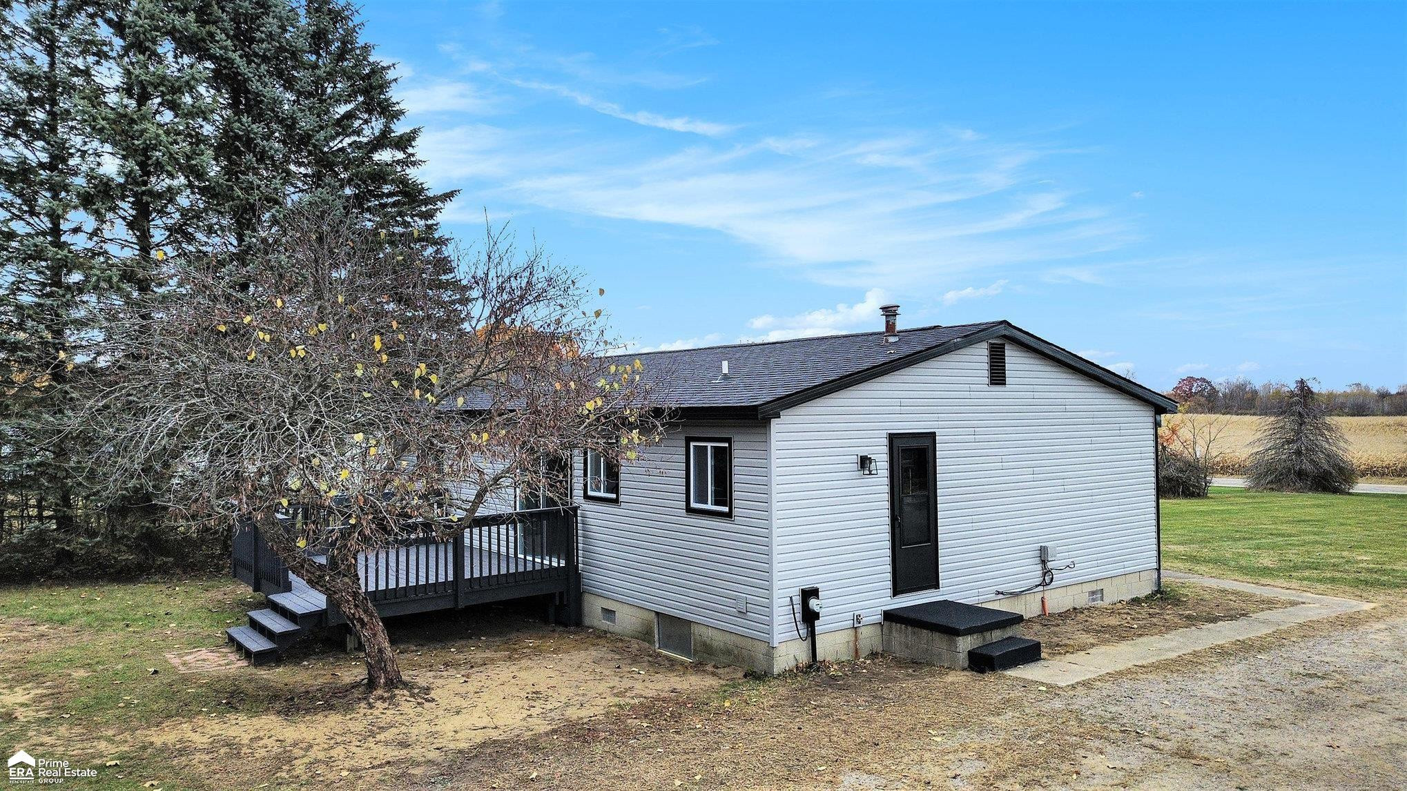 6553 N Lake Road, Otter Lake, MI 48464 — Photo 7