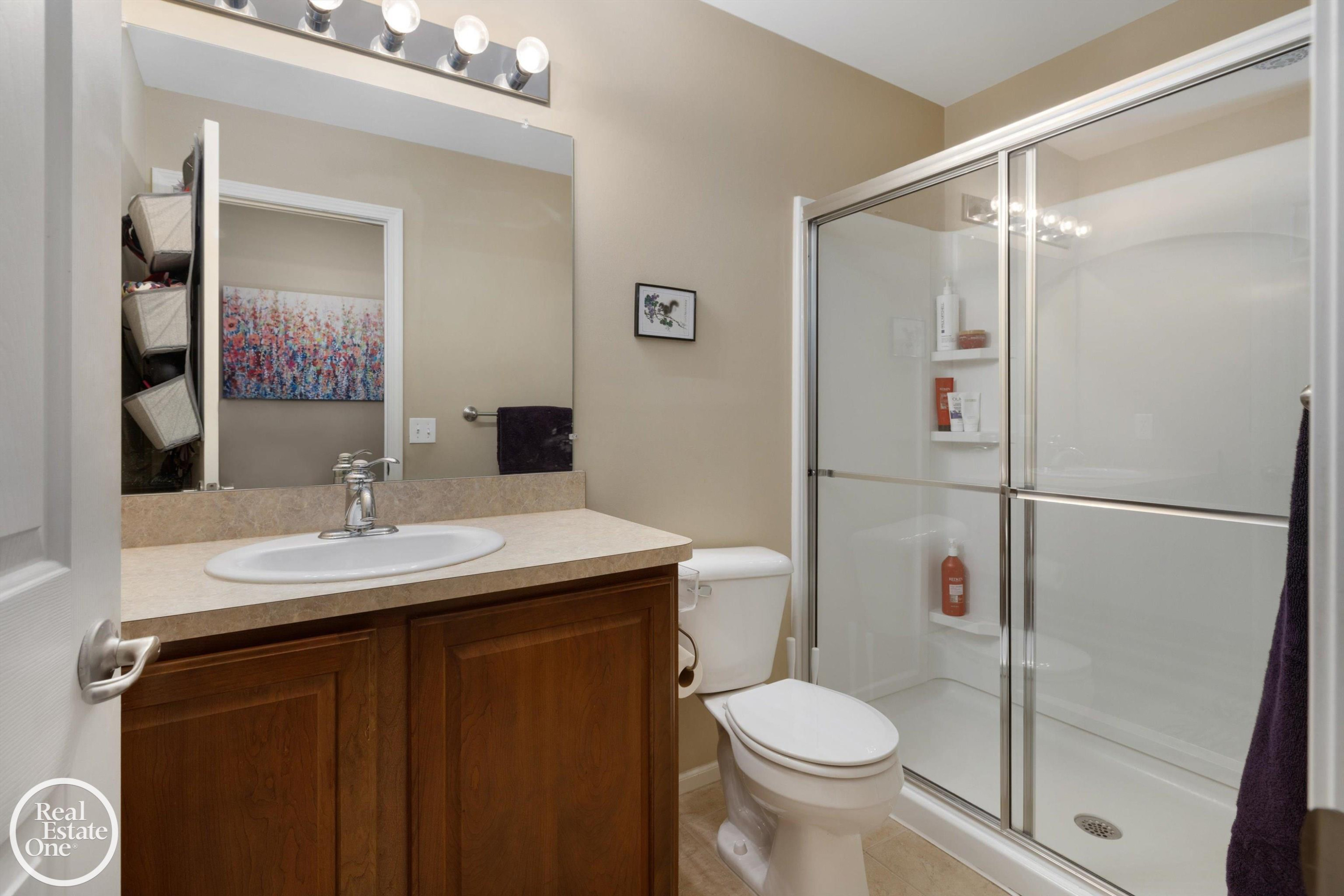 1048 Lakepointe Street, A, Grosse Pointe Park, MI 48230 — Photo 19