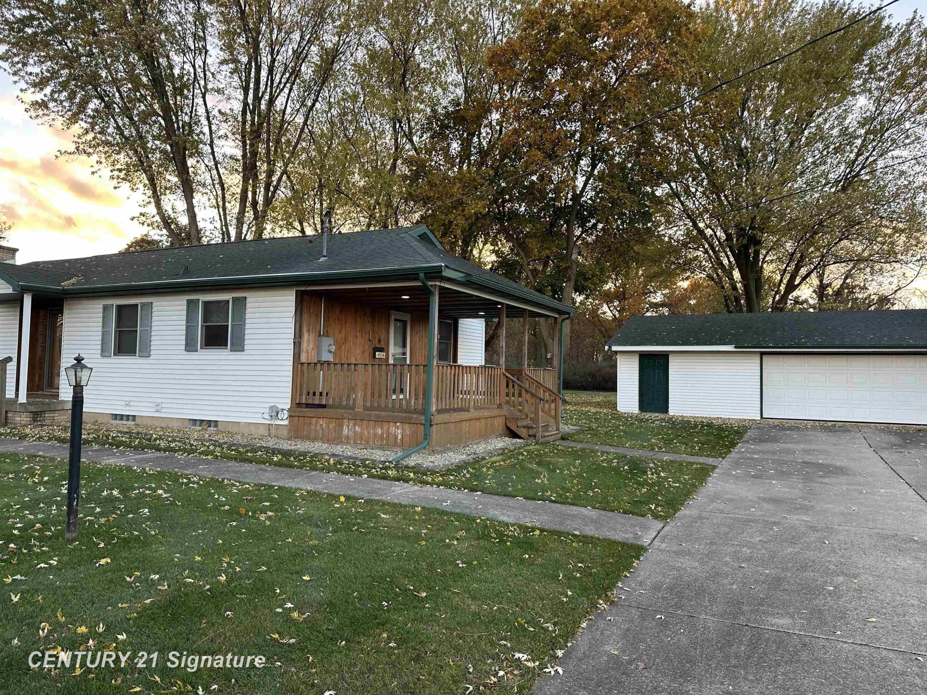 5281 Deland Road, Flushing, MI 48433 — Photo 3
