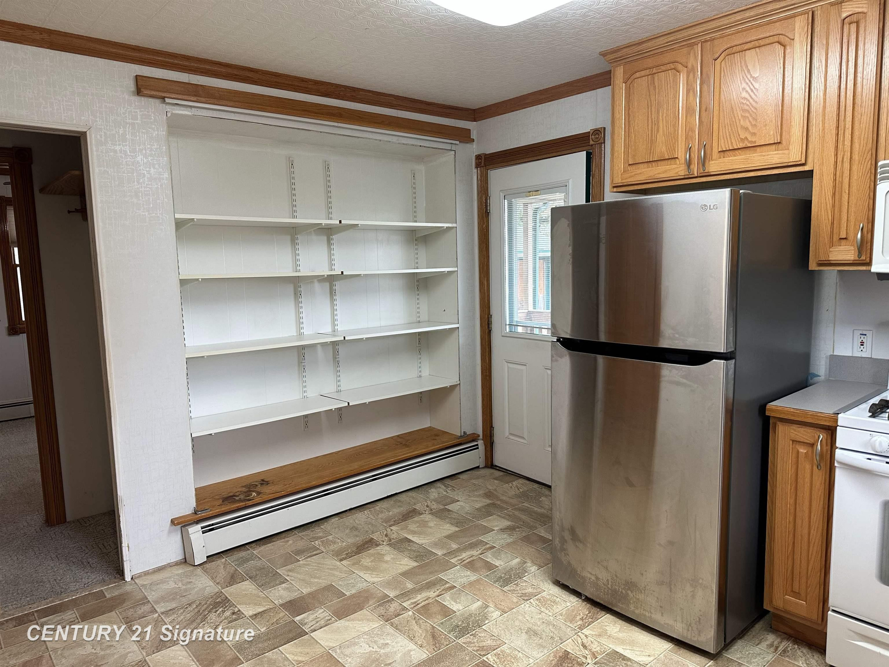5281 Deland Road, Flushing, MI 48433 — Photo 10