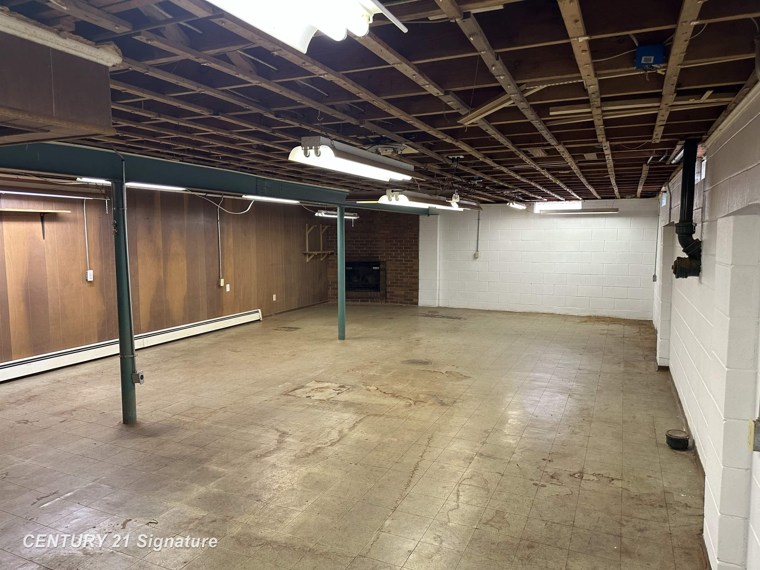 5281 Deland Road, Flushing, MI 48433 — Photo 22