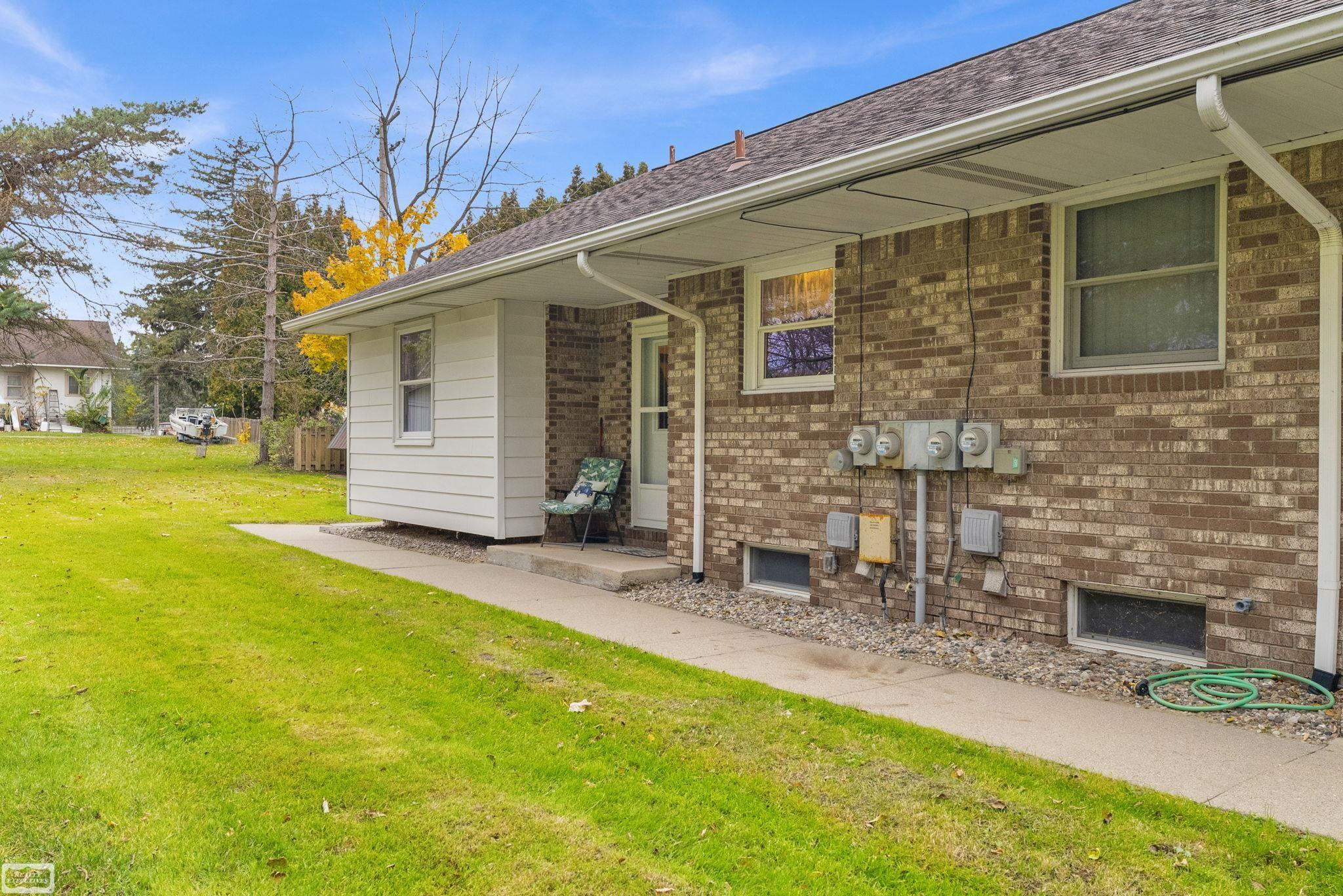324 N Cedar Street, Imlay City, MI 48444 — Photo 7