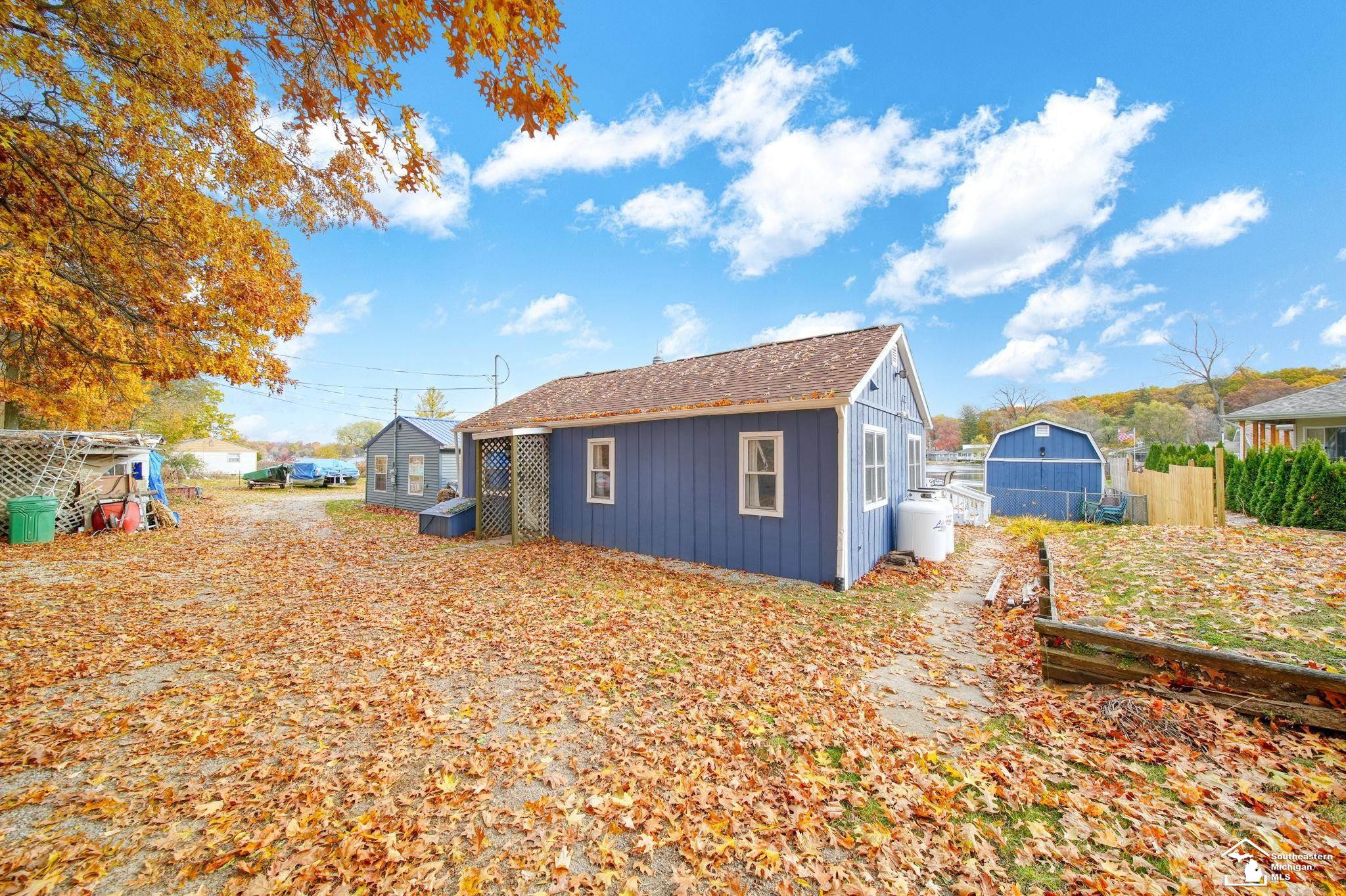 9500 Humphrey Road, Reading, MI 49274 — front exterior