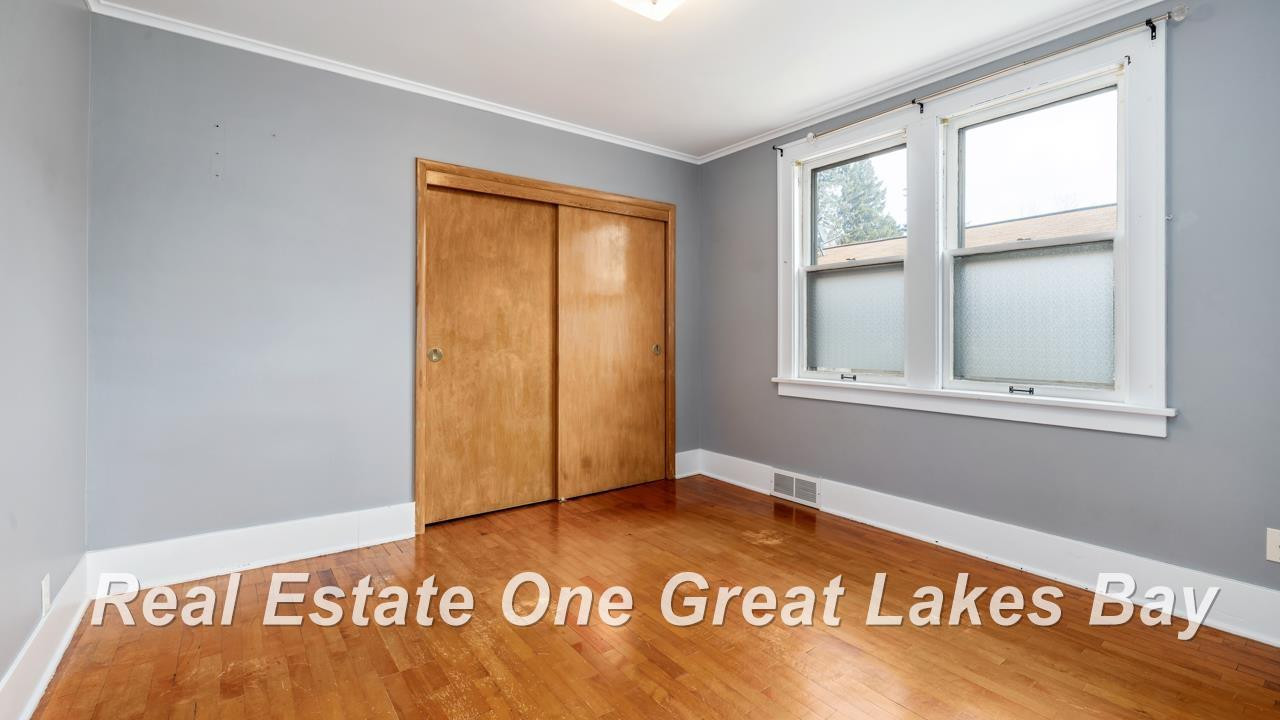 622 E Grant Street, Iron Mountain, MI 49801 — Photo 11