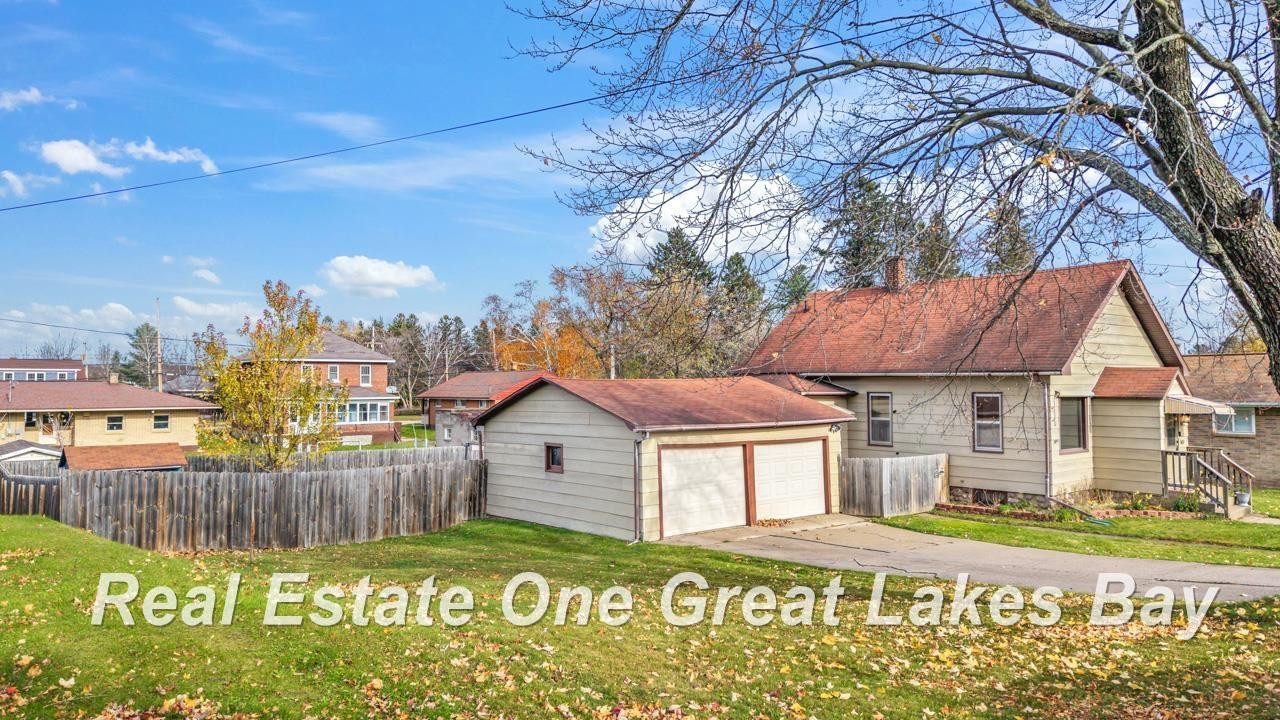 622 E Grant Street, Iron Mountain, MI 49801 — Photo 18
