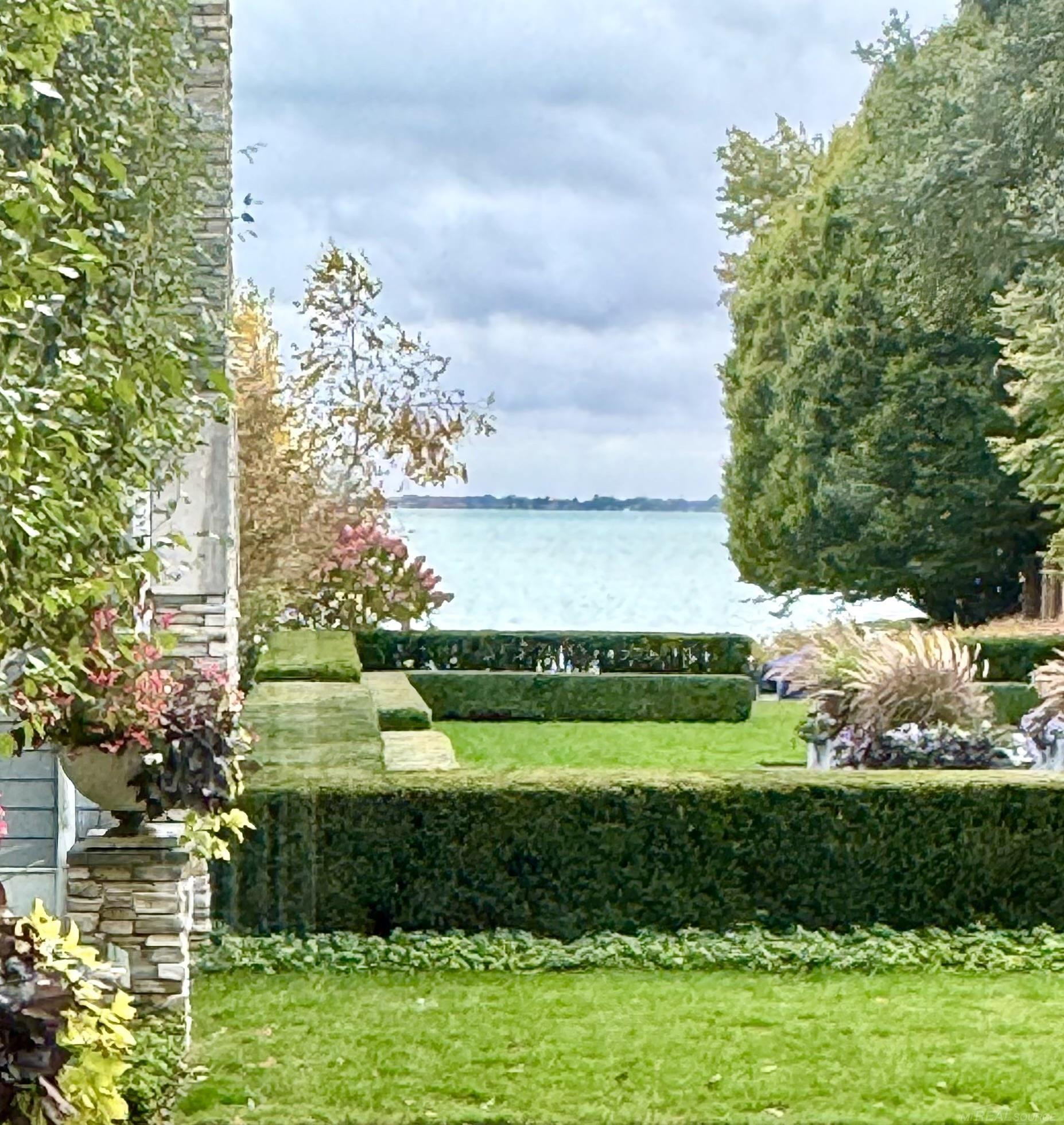 4 Cameron Place, Grosse Pointe, MI 48230 — Photo 53
