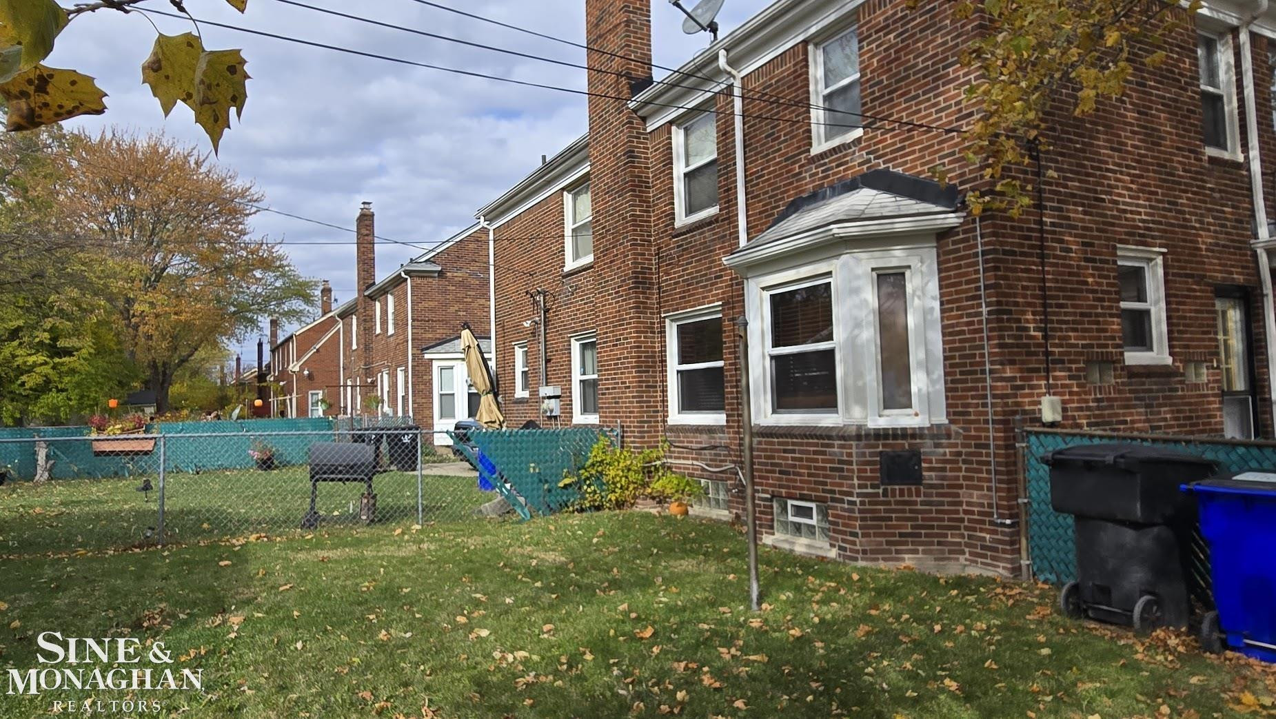 21820-28 Moross Rd Road, Detroit, MI 48236 — Photo 3