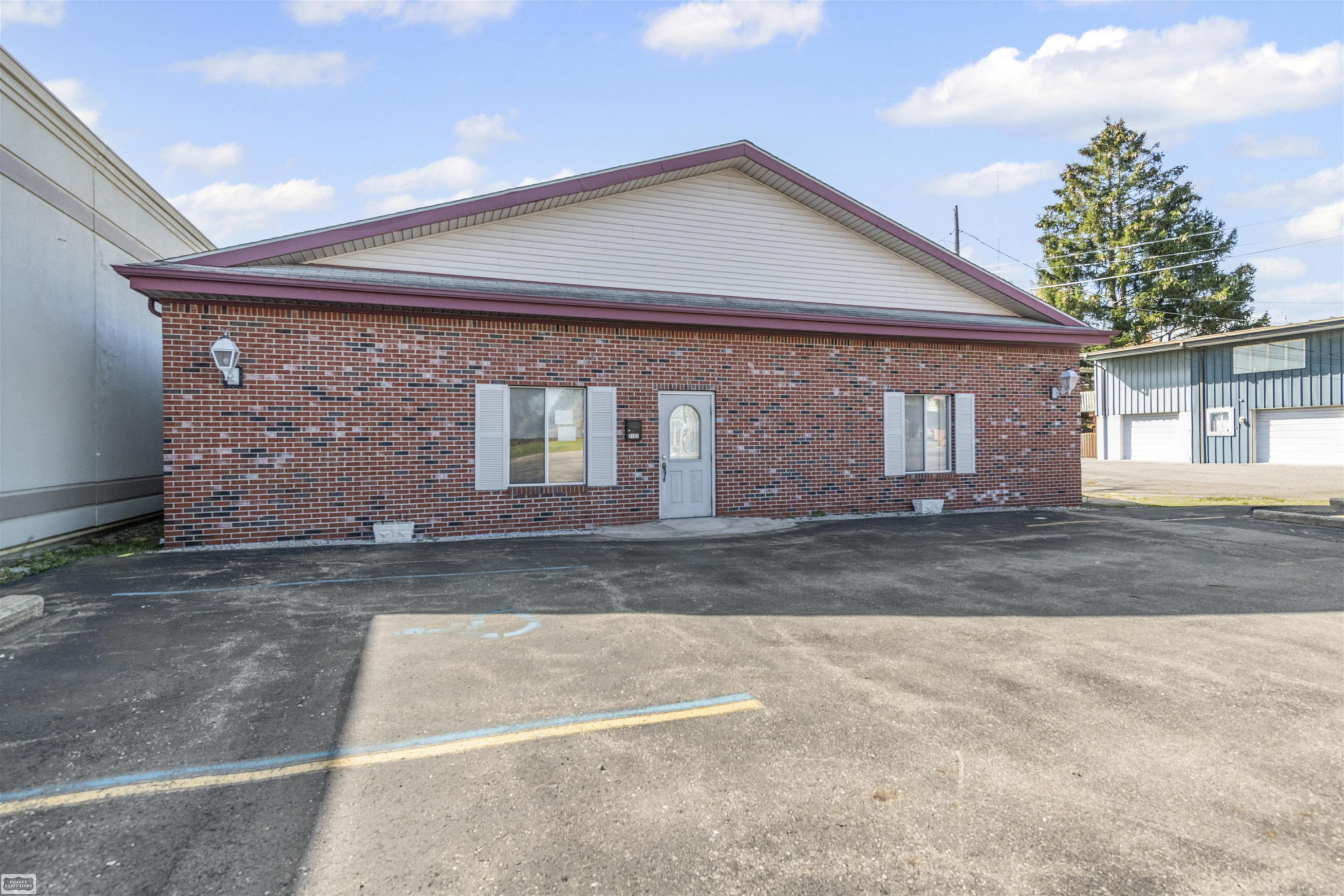 3103 Lapeer Road, Port Huron, MI 48060 — Photo 3