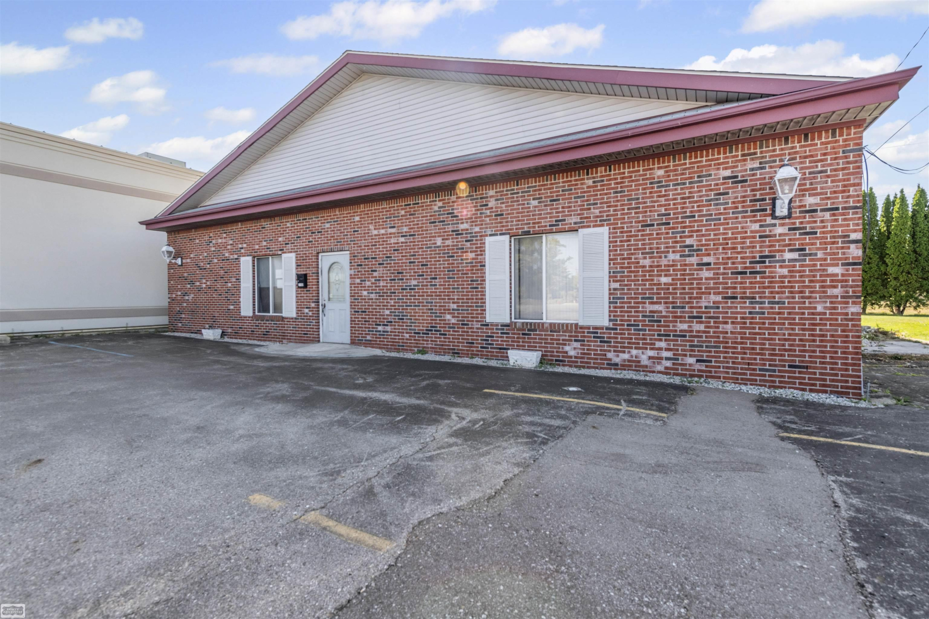 3103 Lapeer Road, Port Huron, MI 48060 — Photo 4