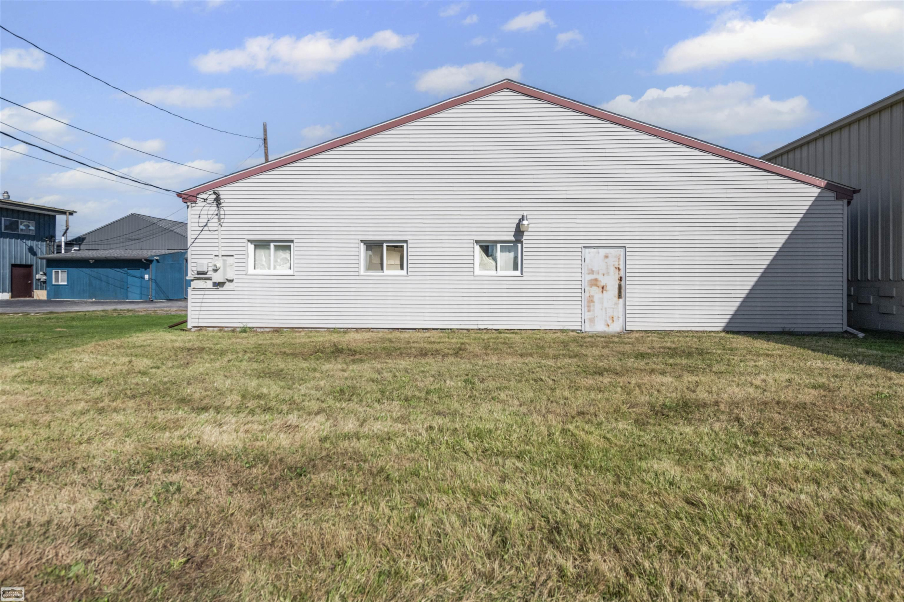 3103 Lapeer Road, Port Huron, MI 48060 — Photo 31
