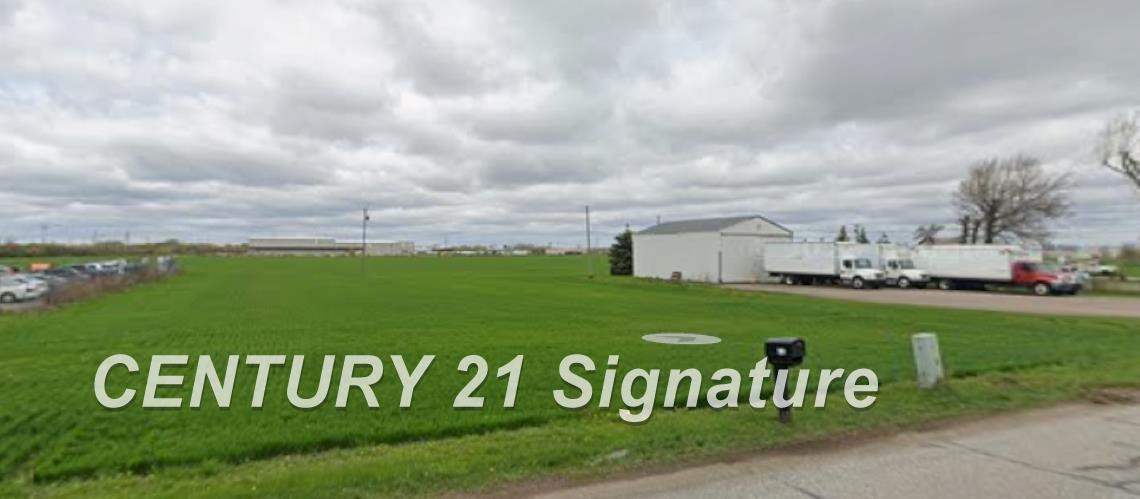 2585 N Towerline Road, Saginaw, MI 48601