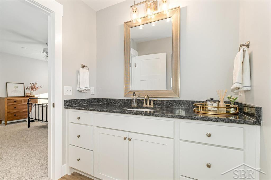 8554 Oakhill Drive, Freeland, MI 48623 — Photo 16