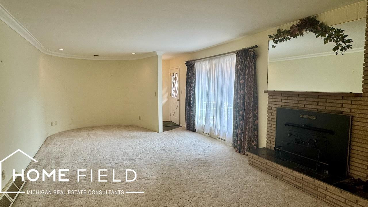 608 Ridgeview Drive, Corunna, MI 48817 — Photo 7