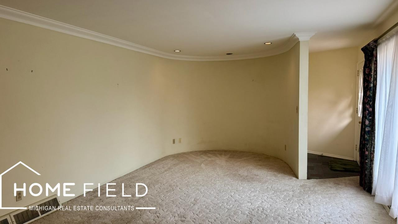 608 Ridgeview Drive, Corunna, MI 48817 — Photo 6