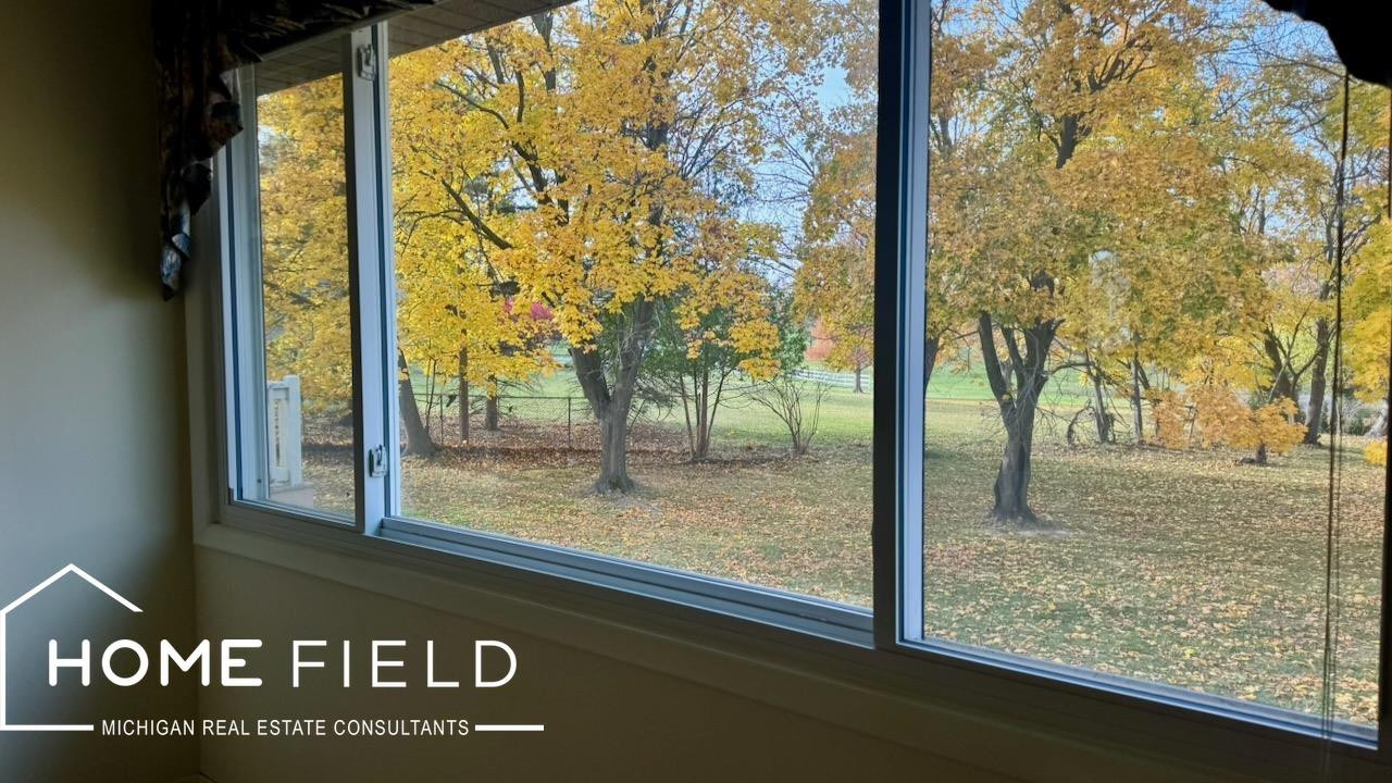 608 Ridgeview Drive, Corunna, MI 48817 — Photo 10