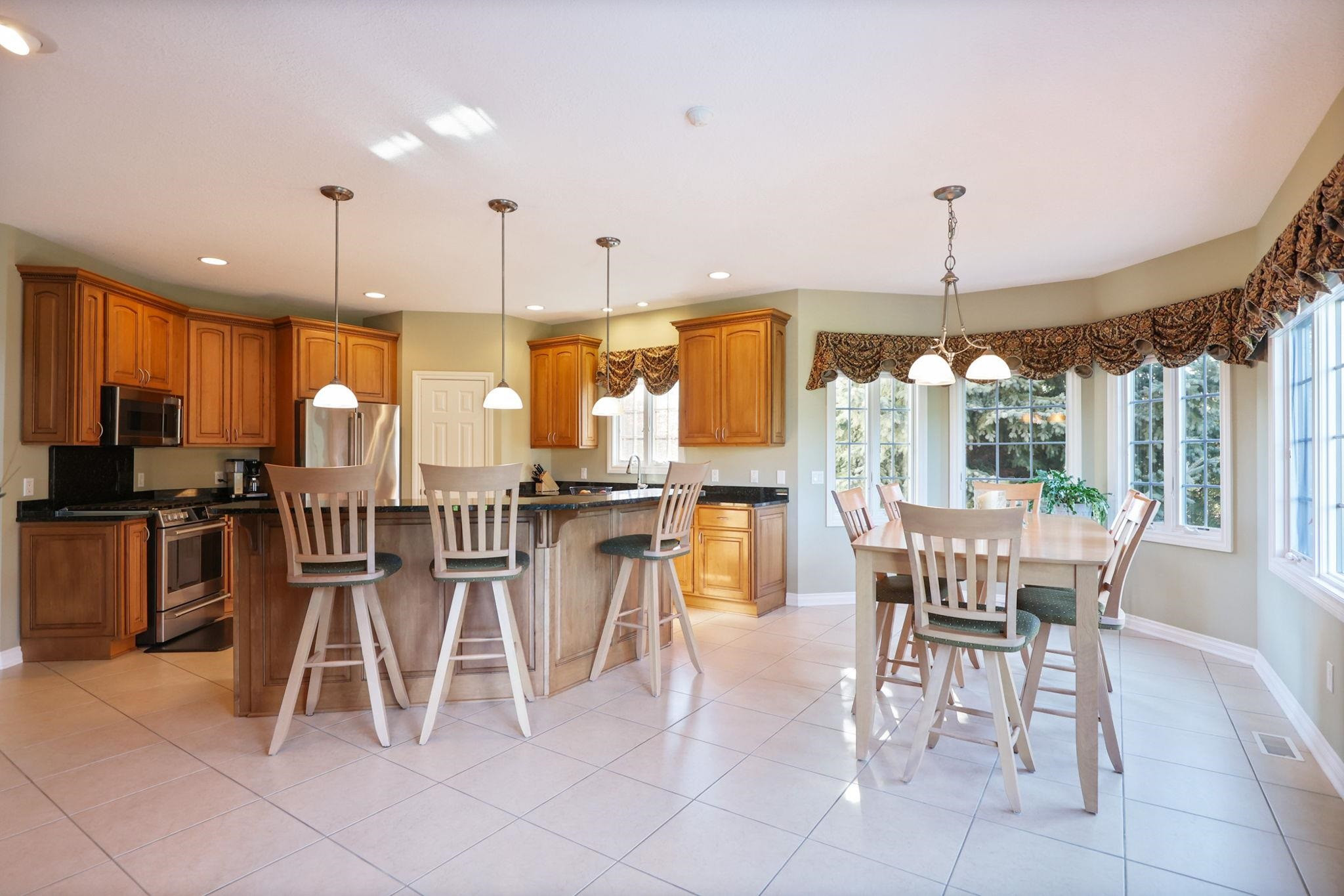 168 Kingsbrook Drive, Frankenmuth, MI 48734 — Photo 13