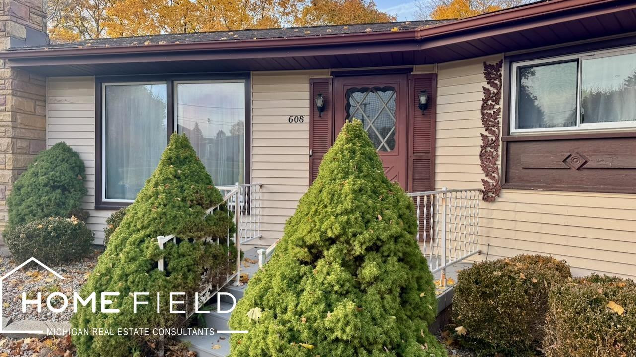 608 Ridgeview Drive, Corunna, MI 48817 — Photo 25