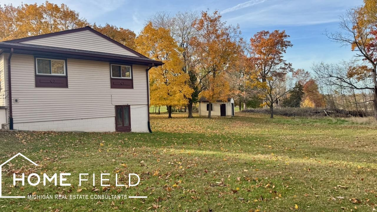 608 Ridgeview Drive, Corunna, MI 48817 — Photo 26