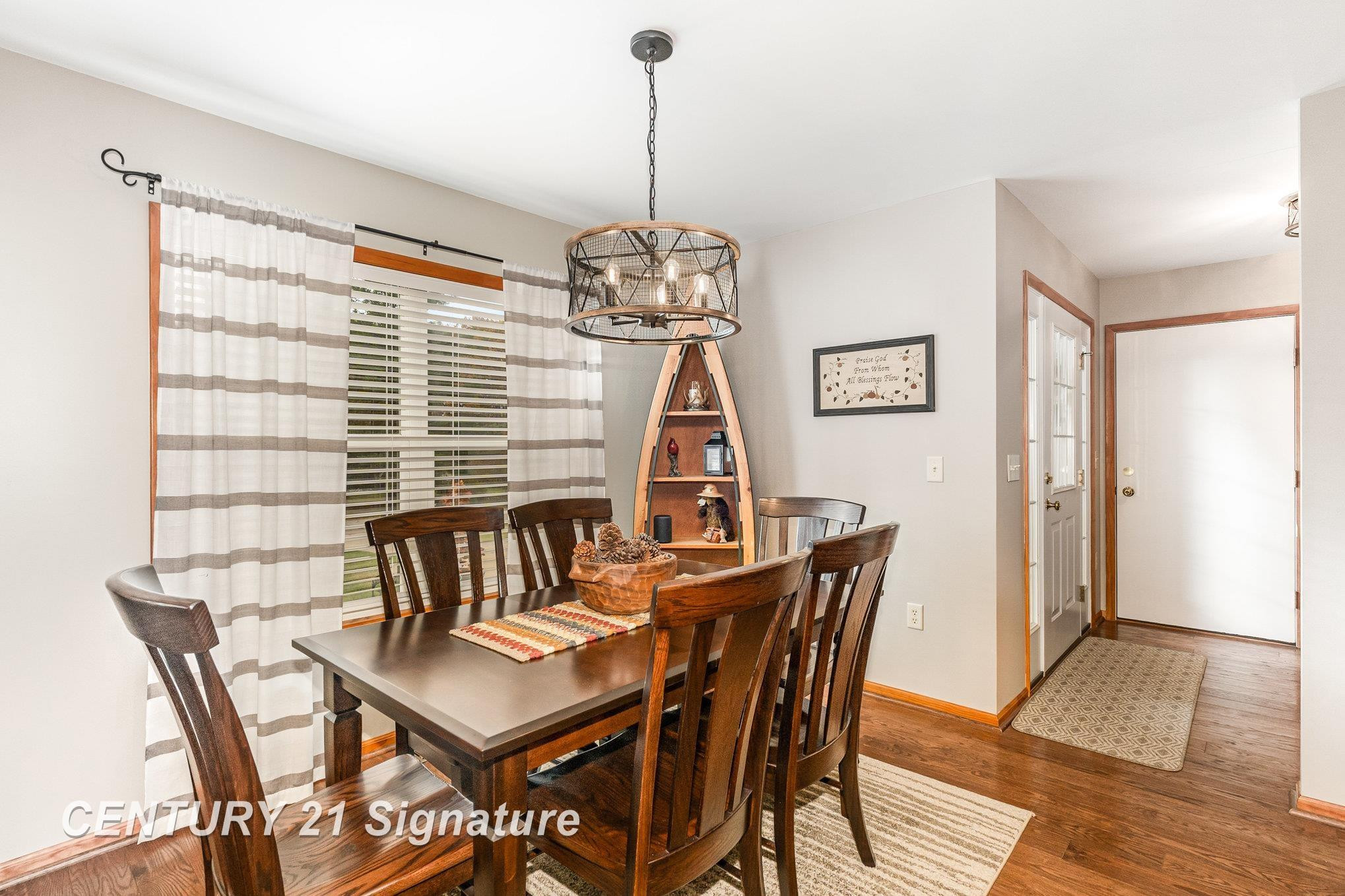 5019 Kings Way Way, Gladwin, MI 48624 — Photo 14