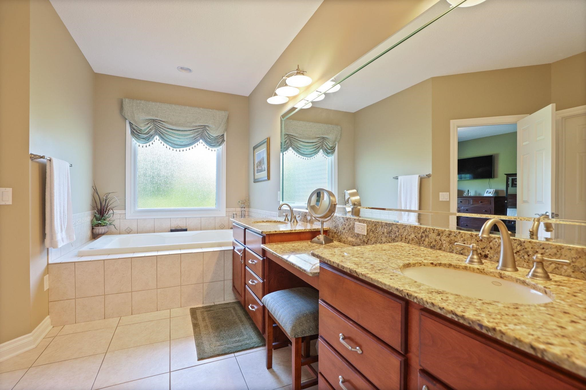 168 Kingsbrook Drive, Frankenmuth, MI 48734 — Photo 30