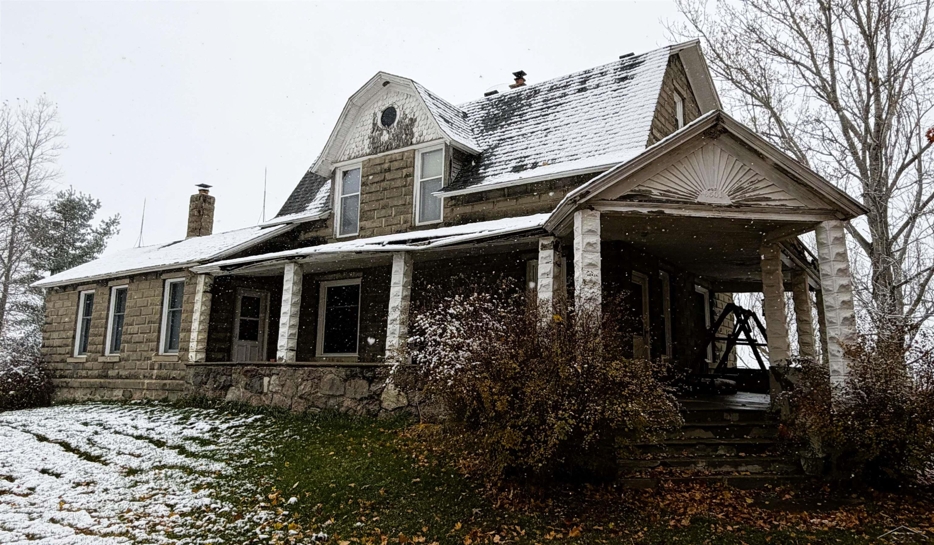 6501 N Vernon Road, New Lothrop, MI 48460 — front exterior