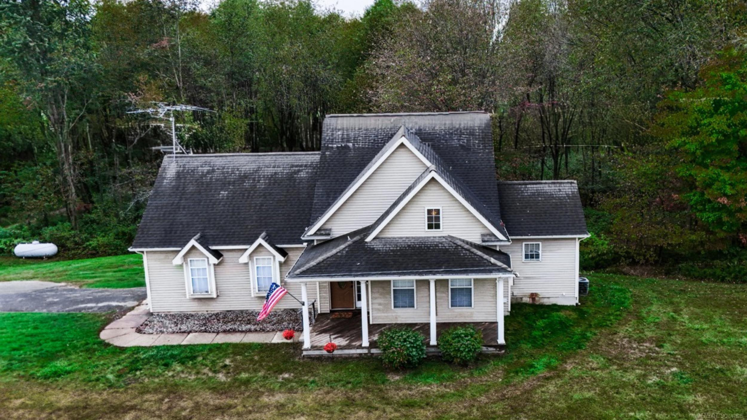 3955 Hogback Road, Fowlerville, MI 48836 — Photo 7