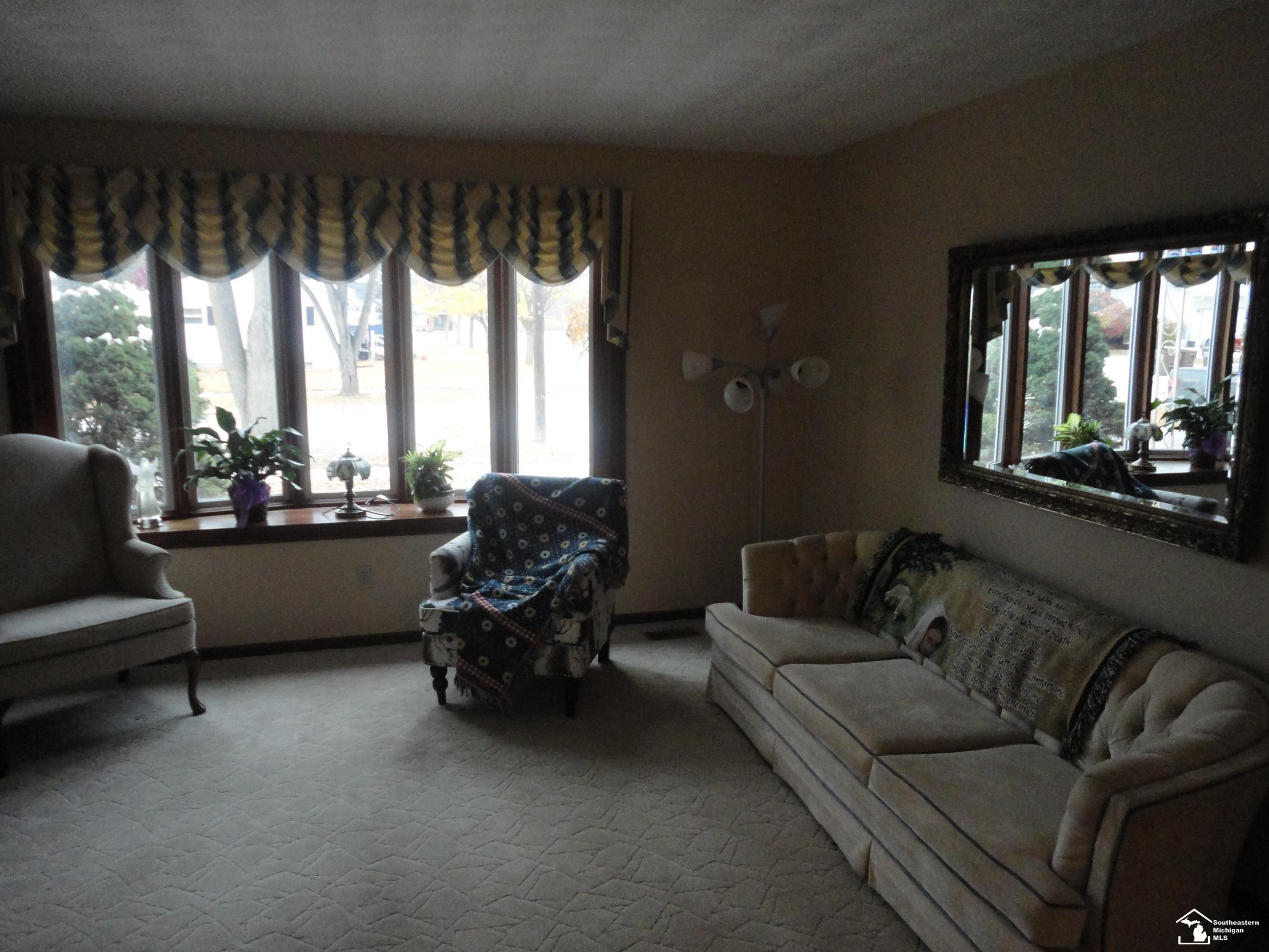 800 N Roessler Street, Monroe, MI 48162 — Photo 9