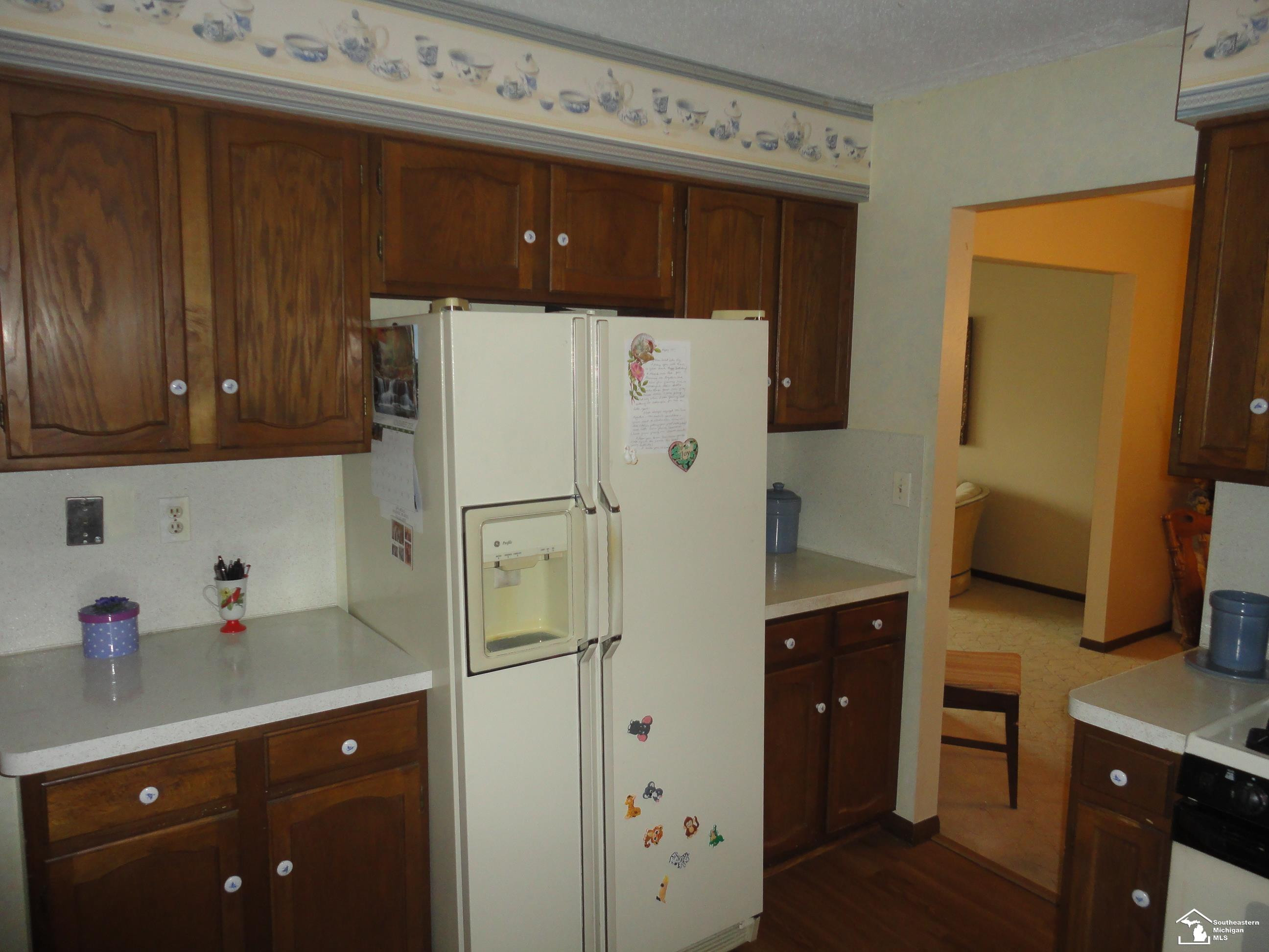 800 N Roessler Street, Monroe, MI 48162 — Photo 13