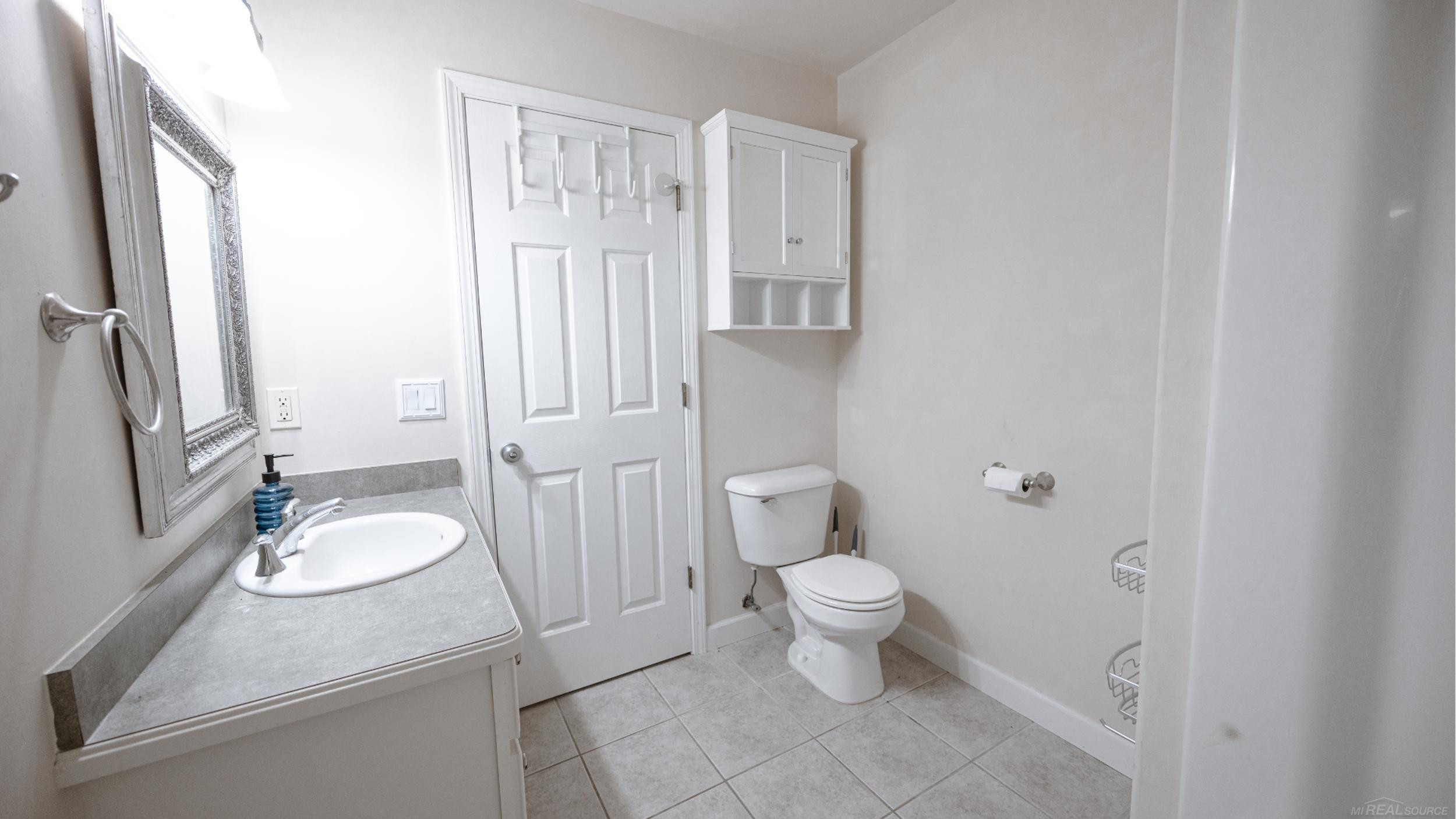 3955 Hogback Road, Fowlerville, MI 48836 — Photo 55