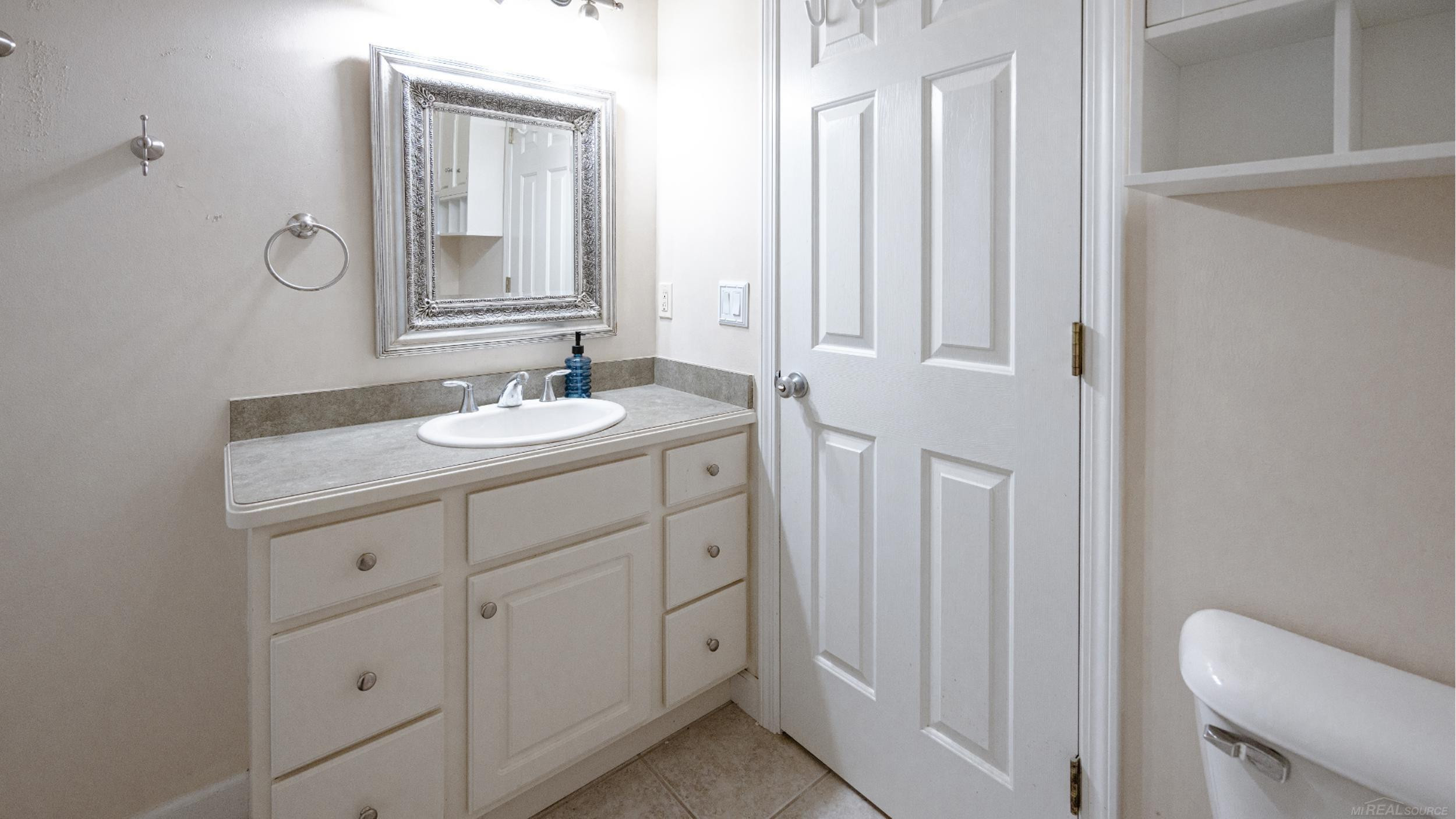 3955 Hogback Road, Fowlerville, MI 48836 — Photo 57