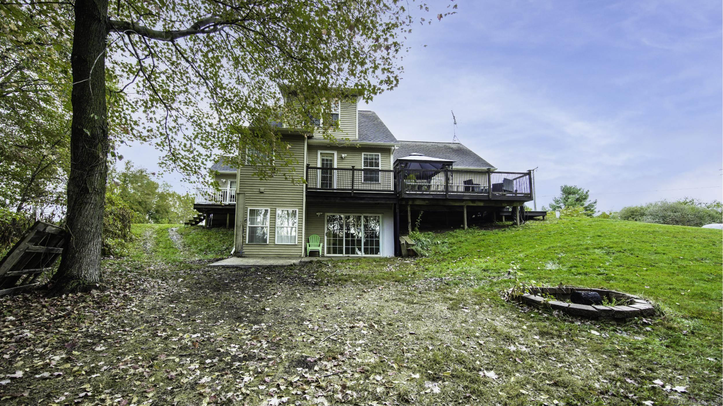 3955 Hogback Road, Fowlerville, MI 48836 — Photo 71