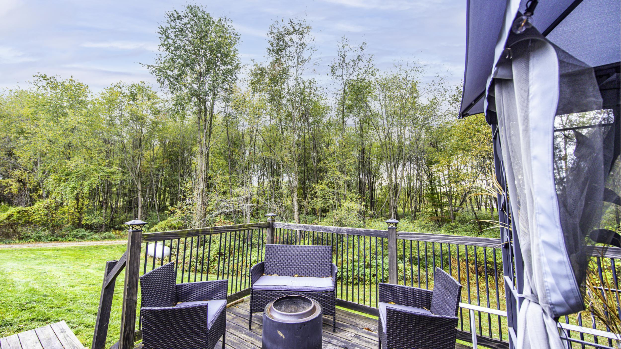3955 Hogback Road, Fowlerville, MI 48836 — Photo 73