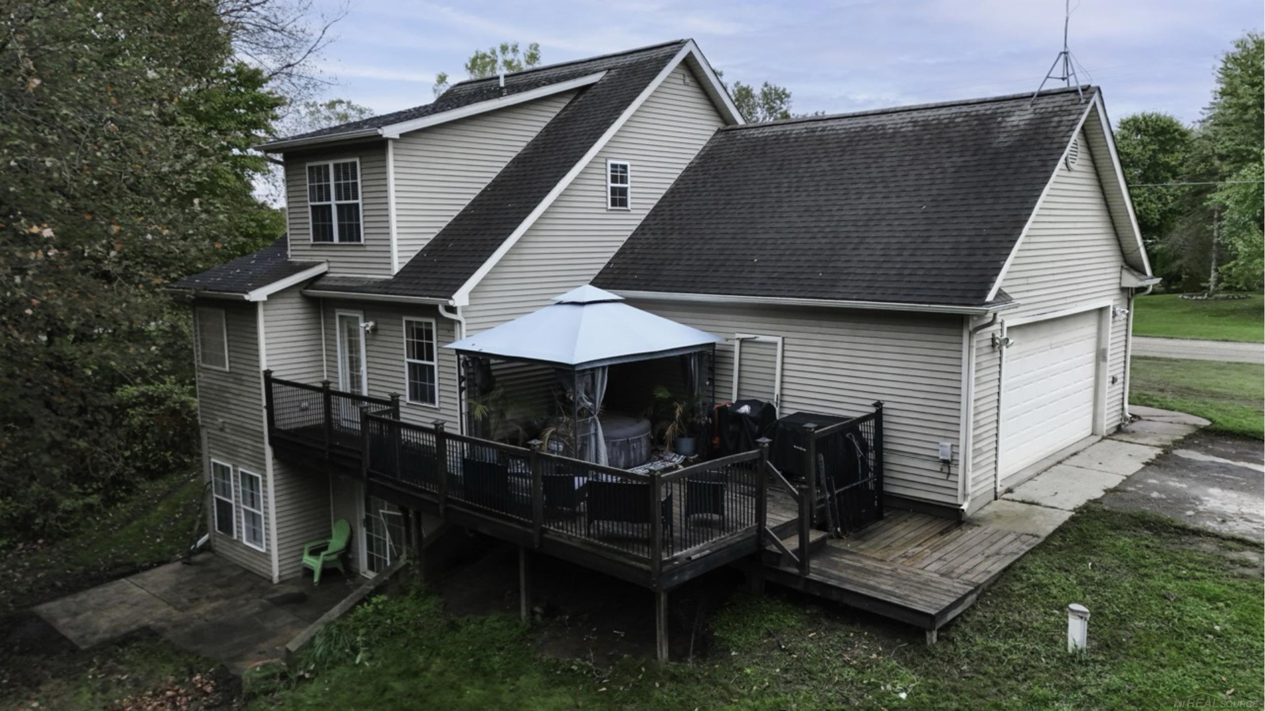 3955 Hogback Road, Fowlerville, MI 48836 — Photo 75