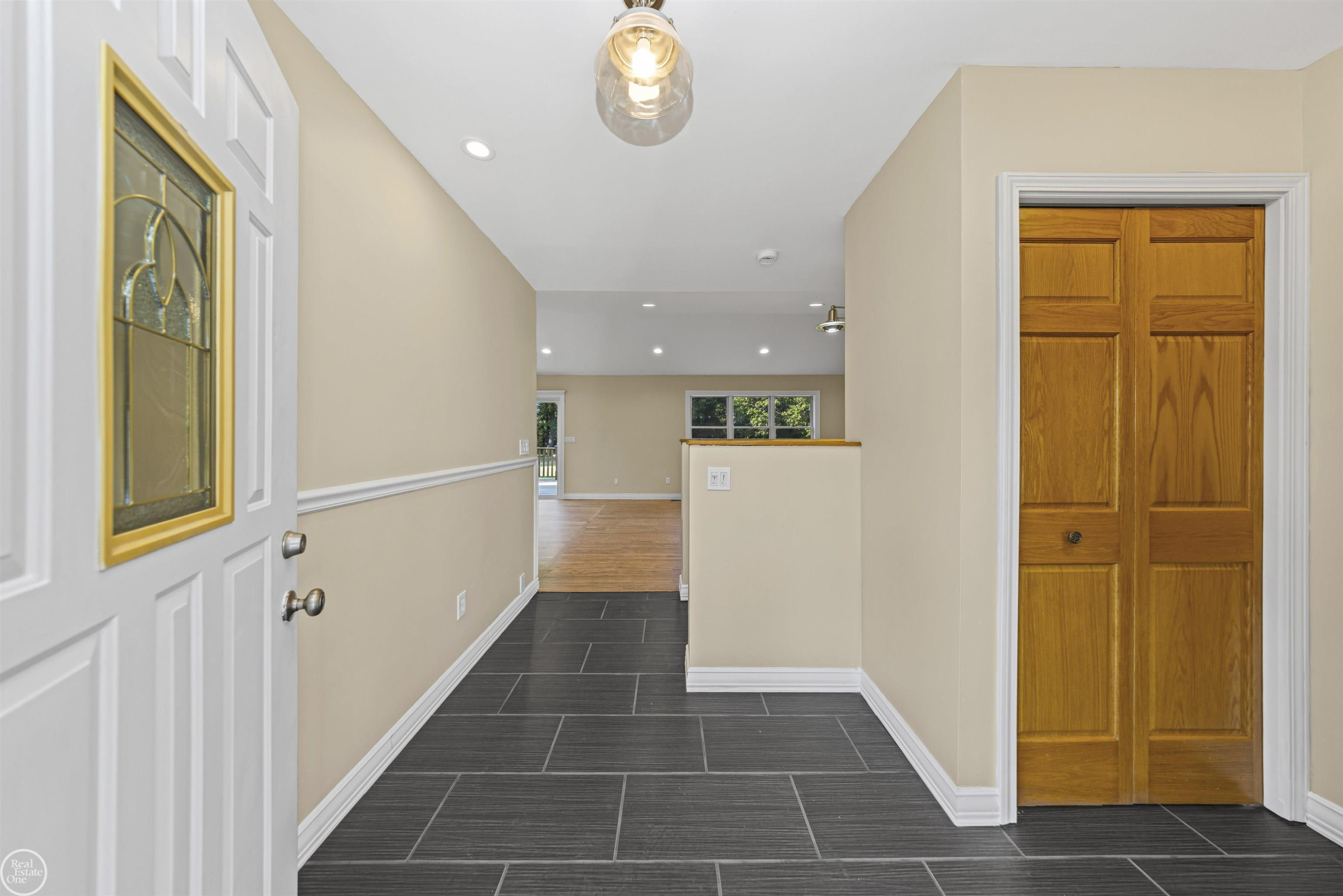 300 Parkwood Drive, Metamora, MI 48455 — Photo 3
